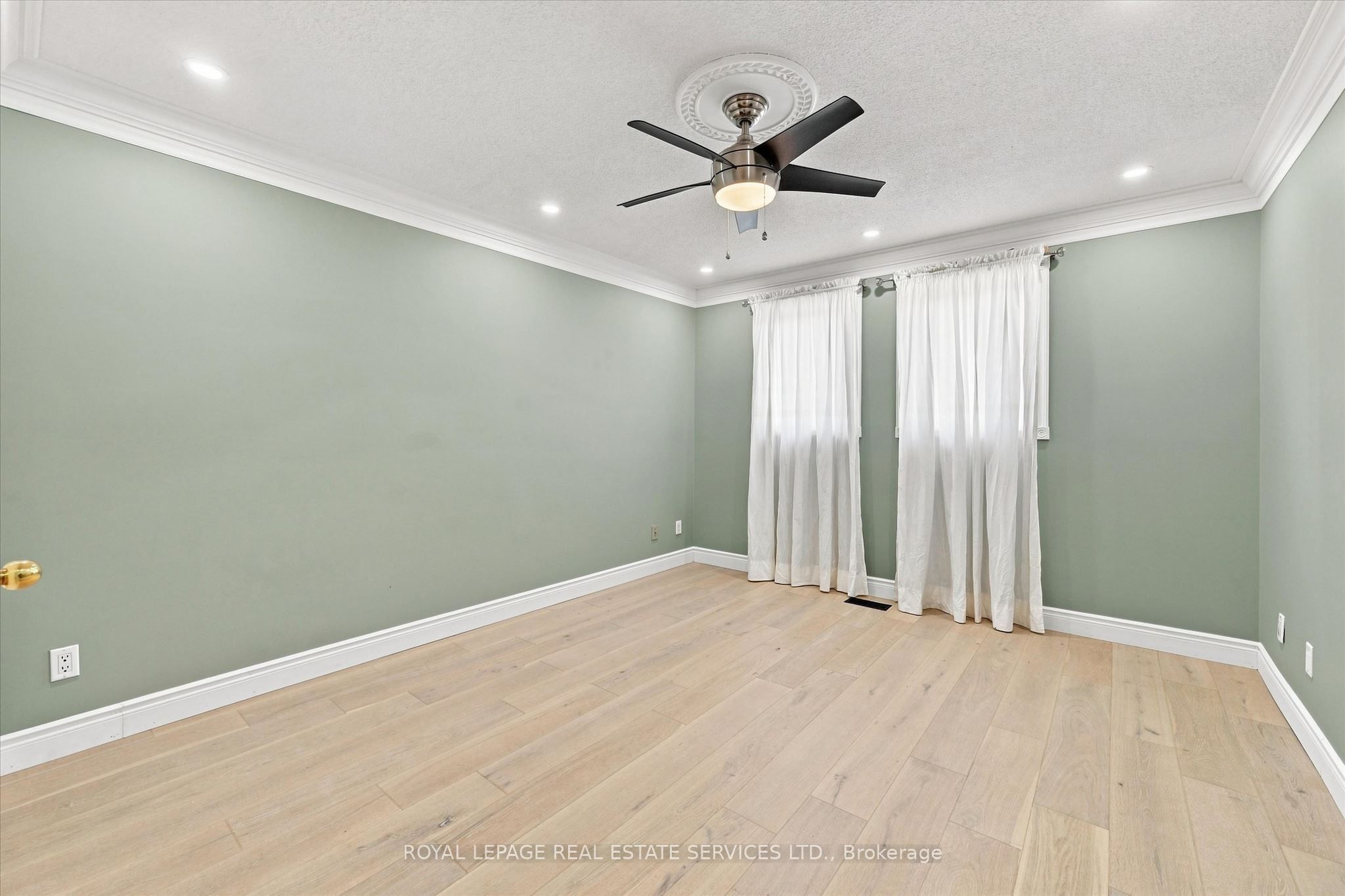 1512 Princeton Crescent Property Photo 35