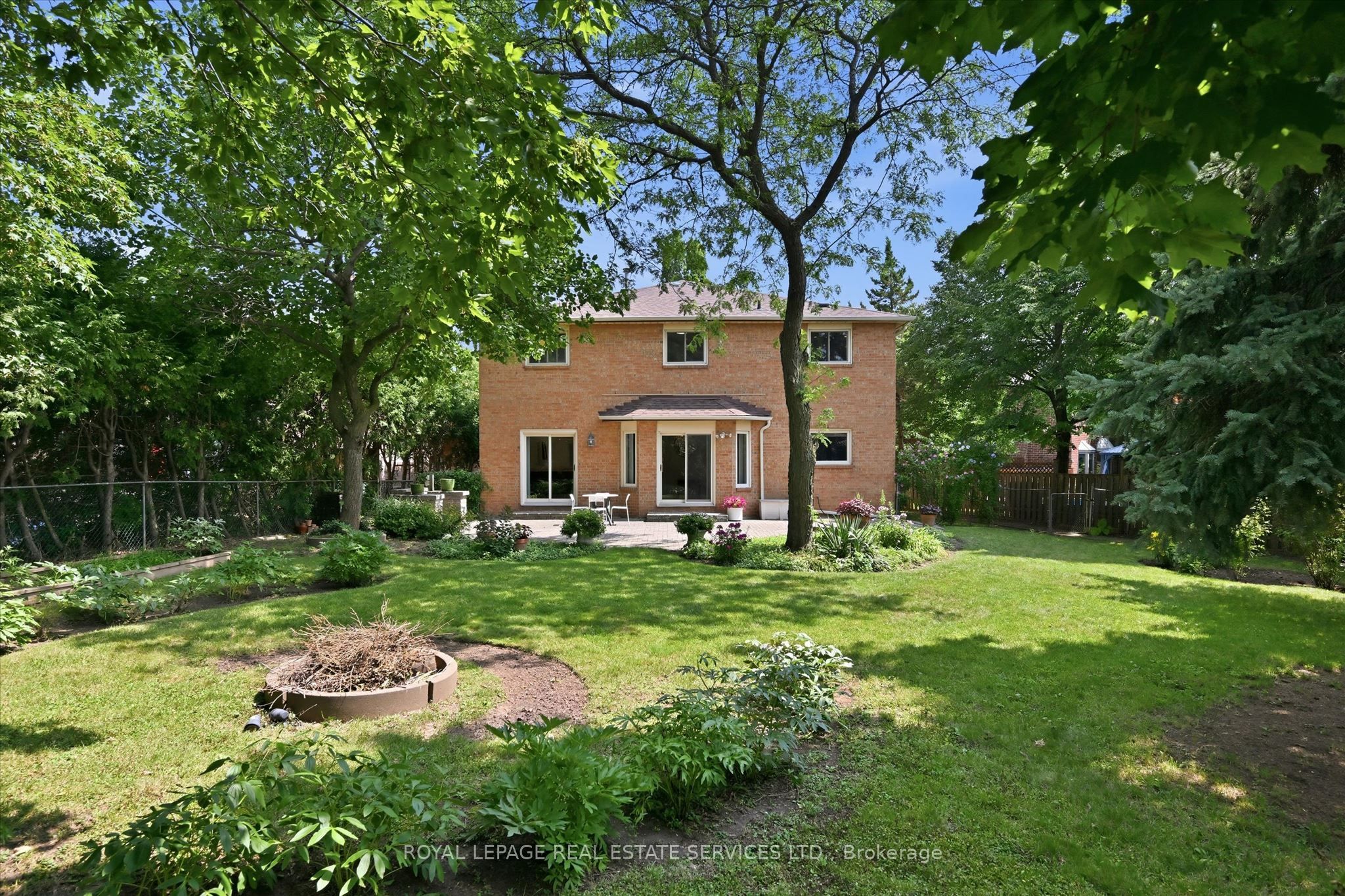 1512 Princeton Crescent Property Photo 44