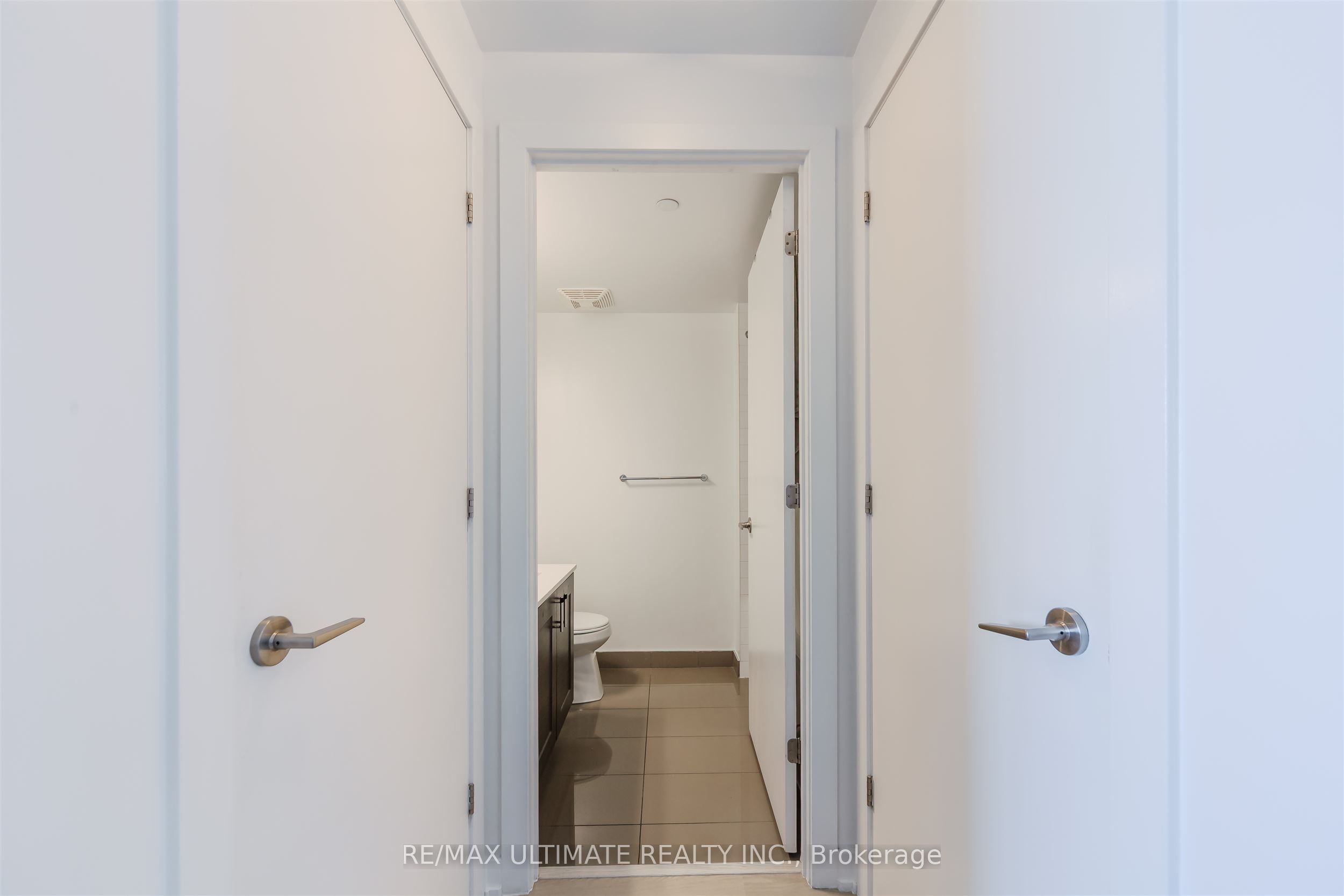 2220 Lake Shore Boulevard W 2706 Property Photo 18