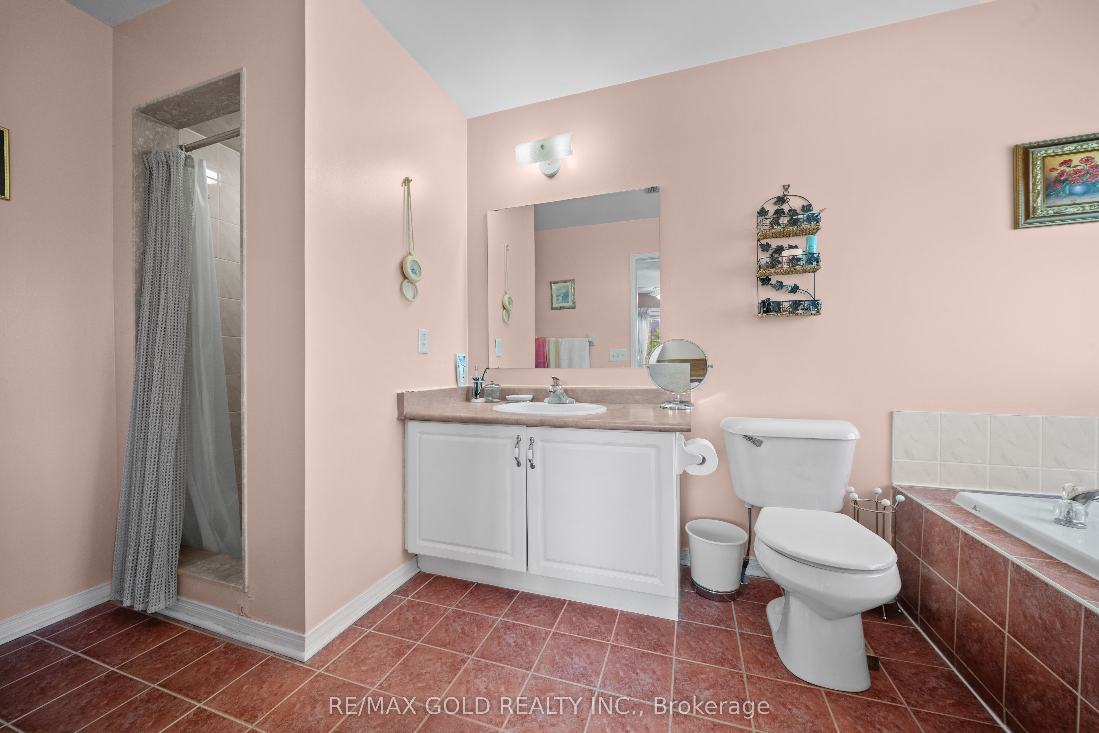 35 Goreridge Crescent Property Photo 14