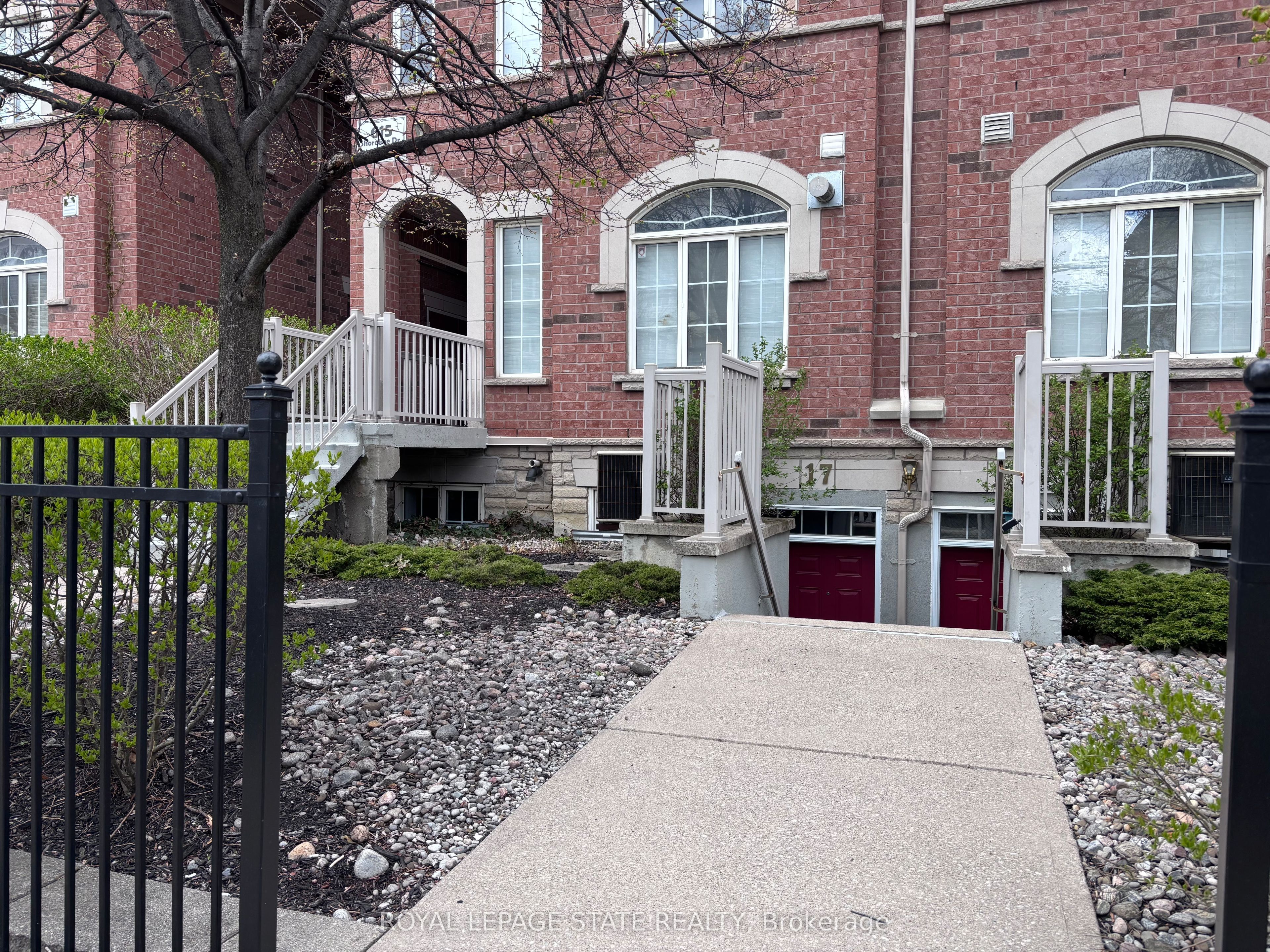 615 Shoreline Drive 17 Property Photo 1