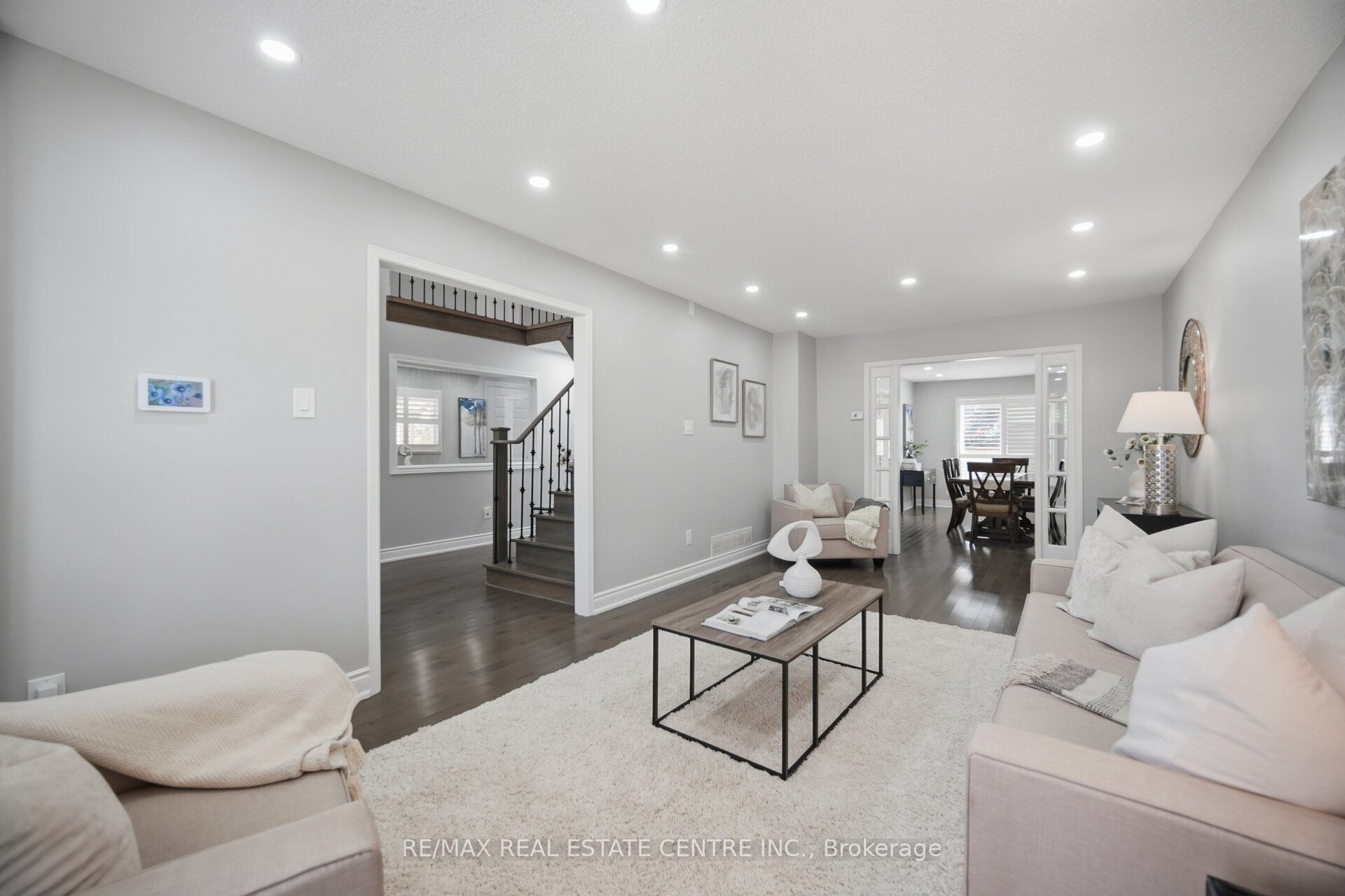 1558 Highbrook Avenue Property Photo 7
