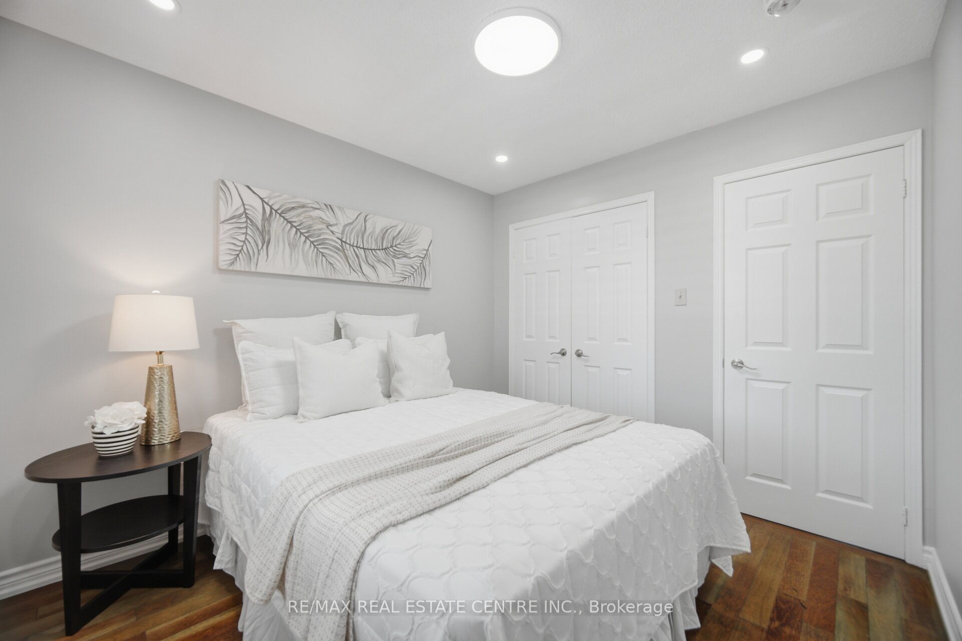 1558 Highbrook Avenue Property Photo 26