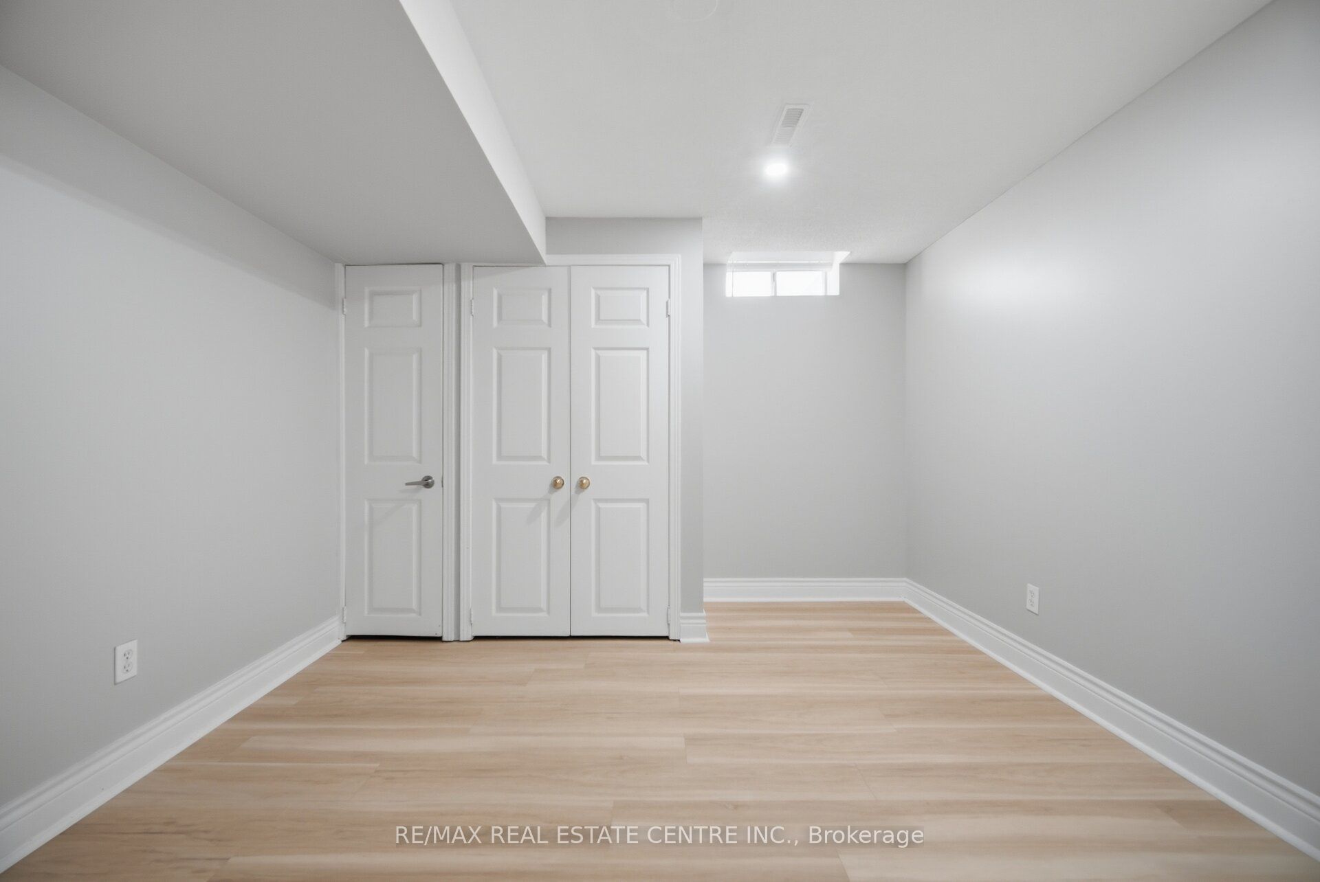 1558 Highbrook Avenue Property Photo 37