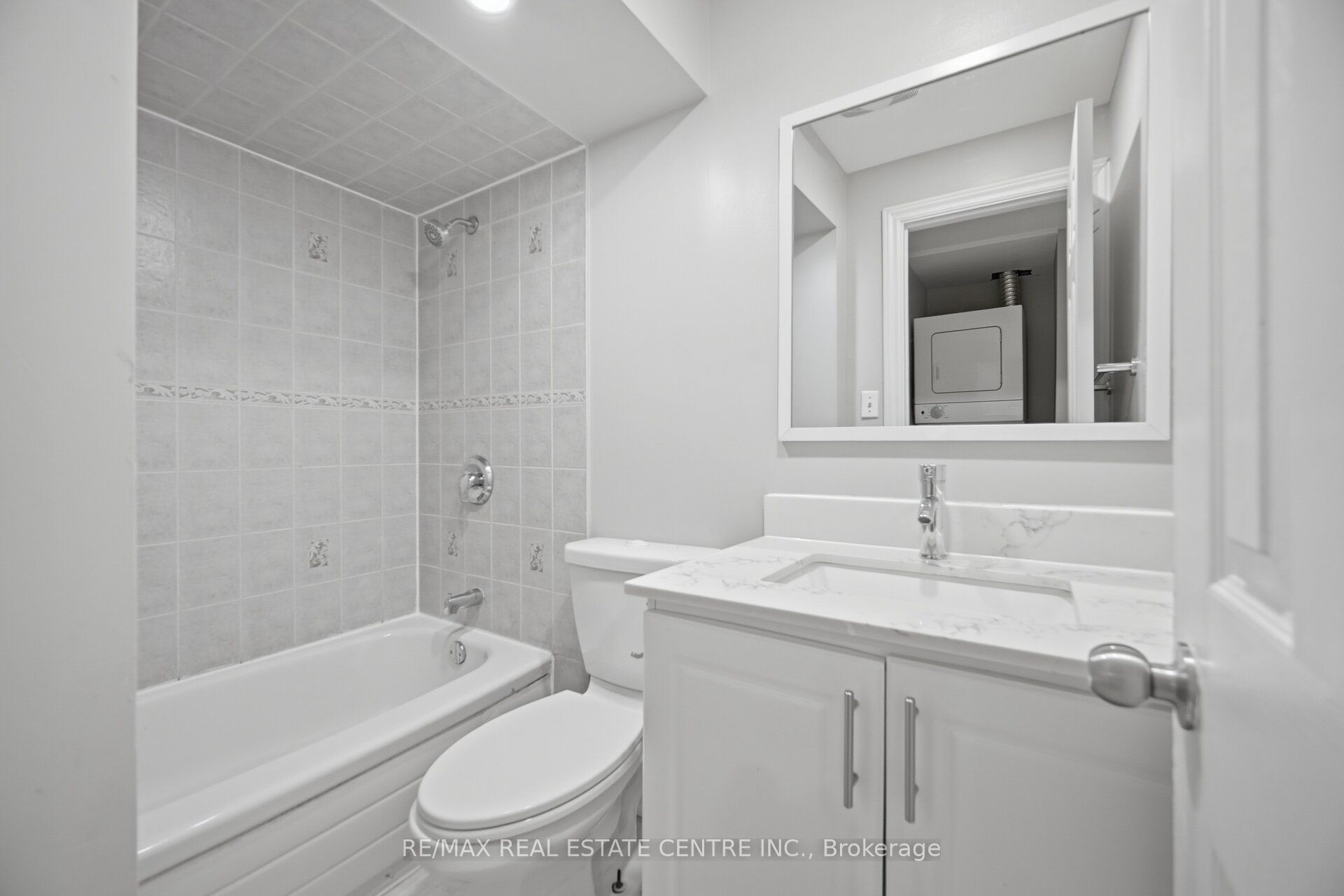 1558 Highbrook Avenue Property Photo 38