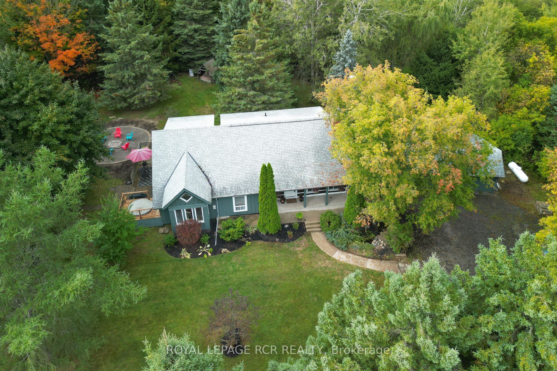 1762 Queen Street Property Photo 35