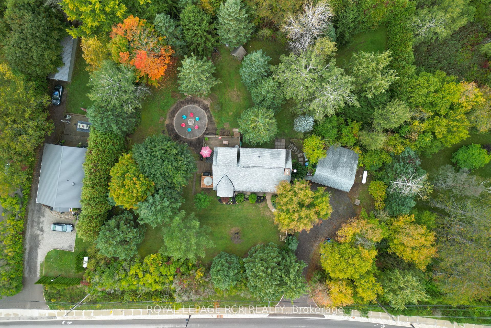 1762 Queen Street Property Photo 37
