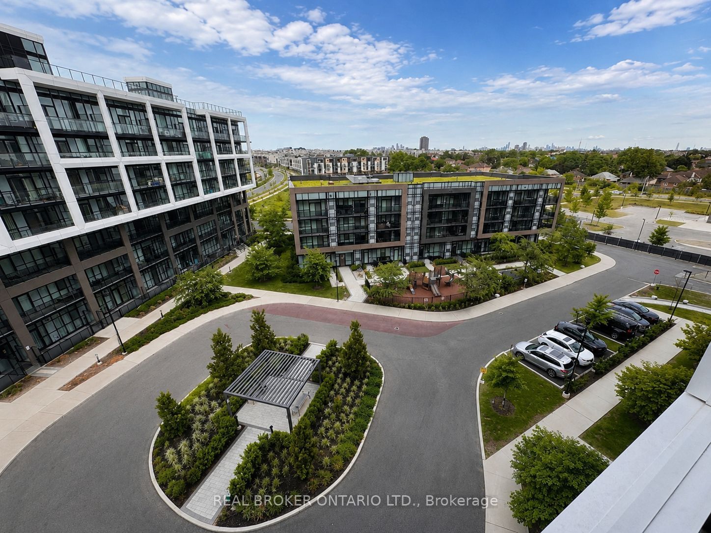 50 George Butchart Drive 608 Property Photo 14