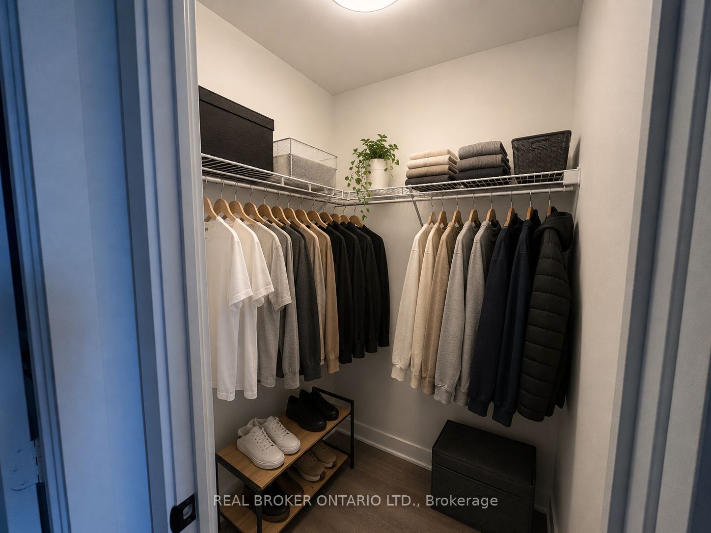 50 George Butchart Drive 608 Property Photo 17