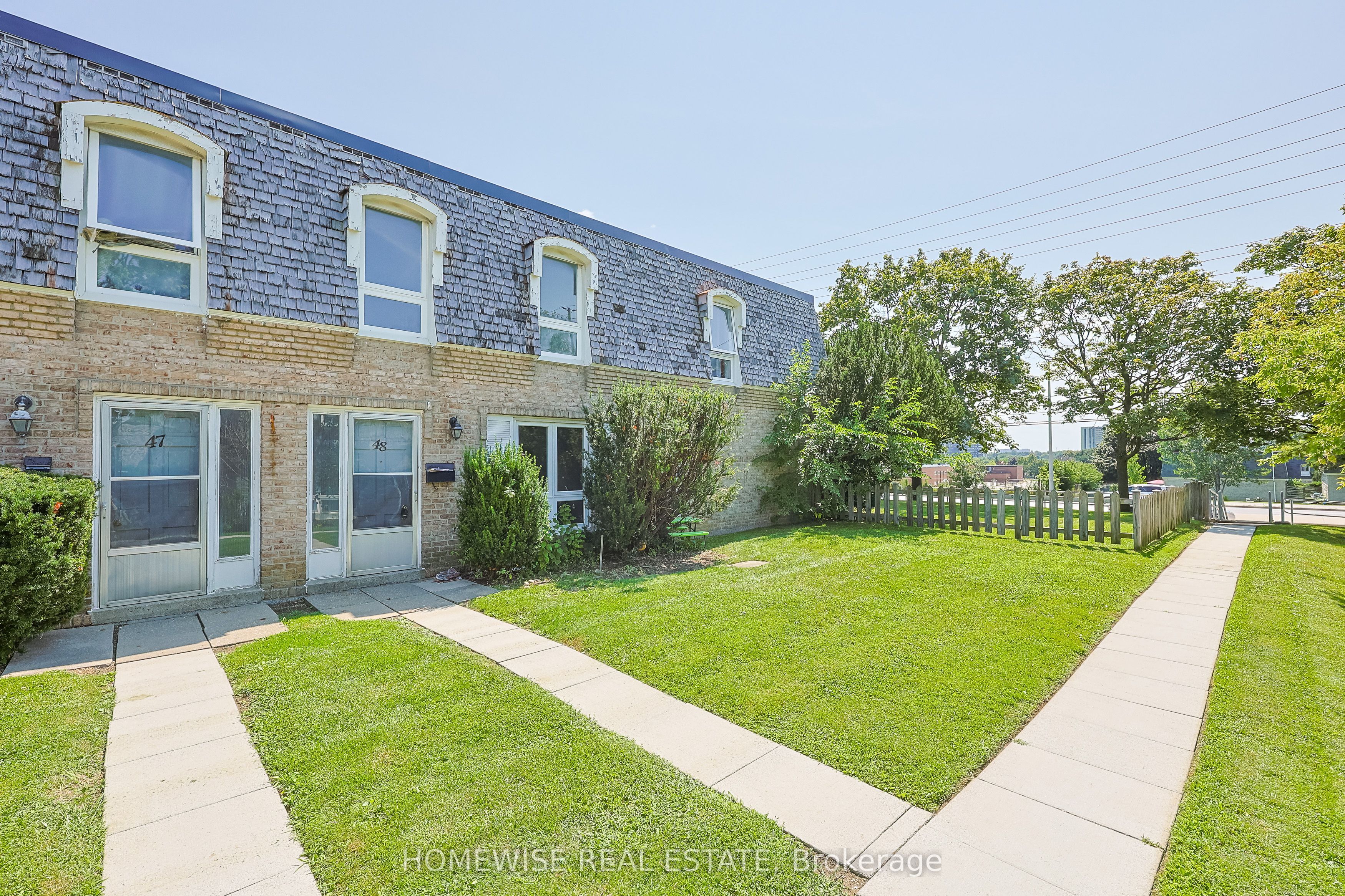 1400 Winding Trail 48 Property Photo 1