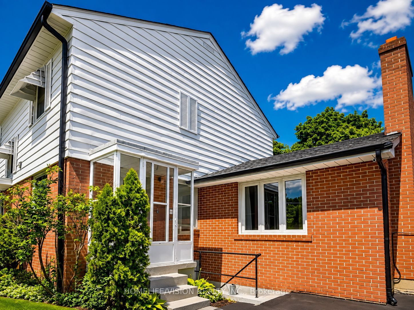 9 Lyndfield Crescent Property Photo 4