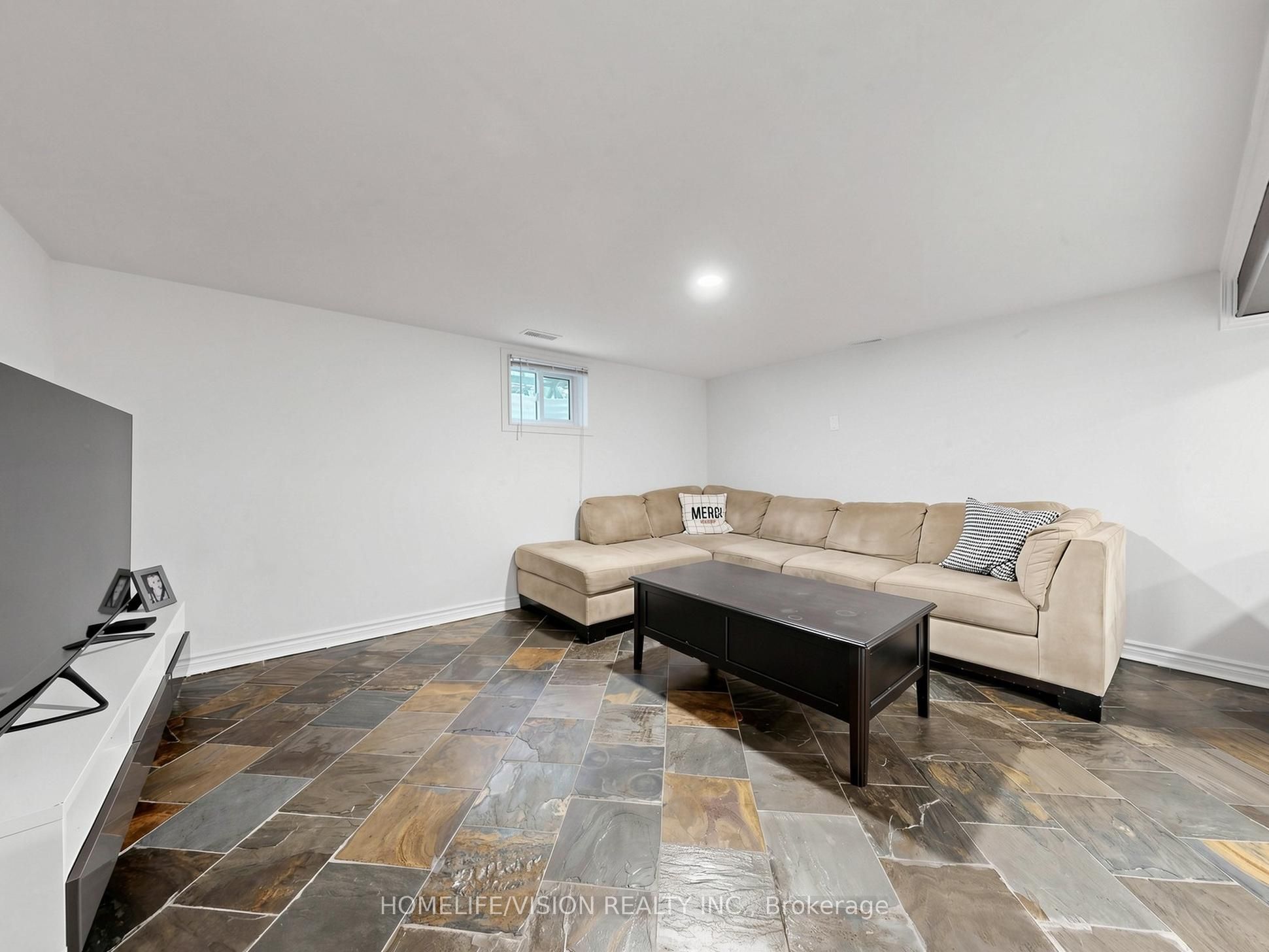 9 Lyndfield Crescent Property Photo 37