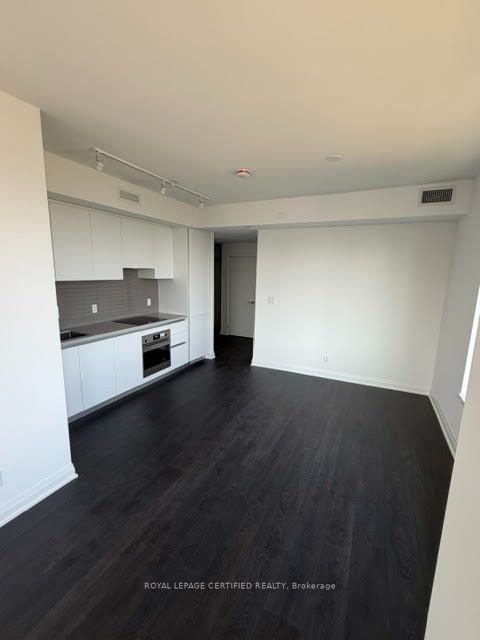 4015 The Exchange 3404 Property Photo 20