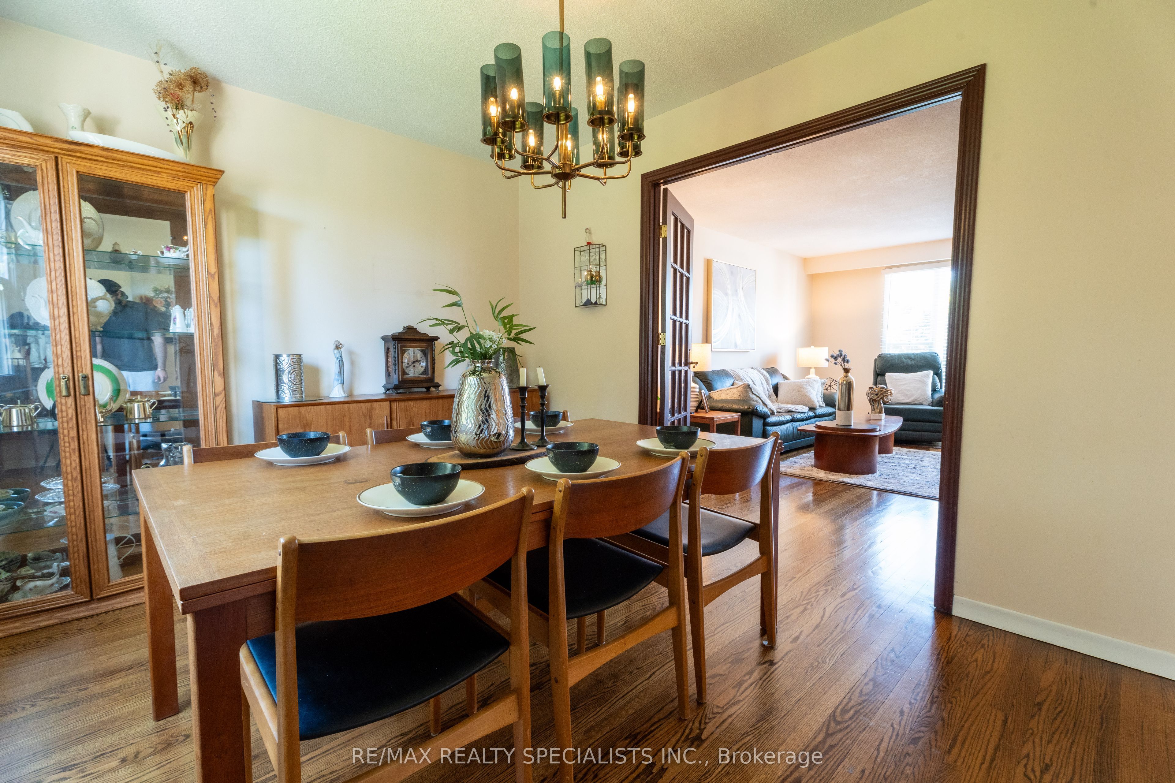 8 River View Drive Property Photo 12