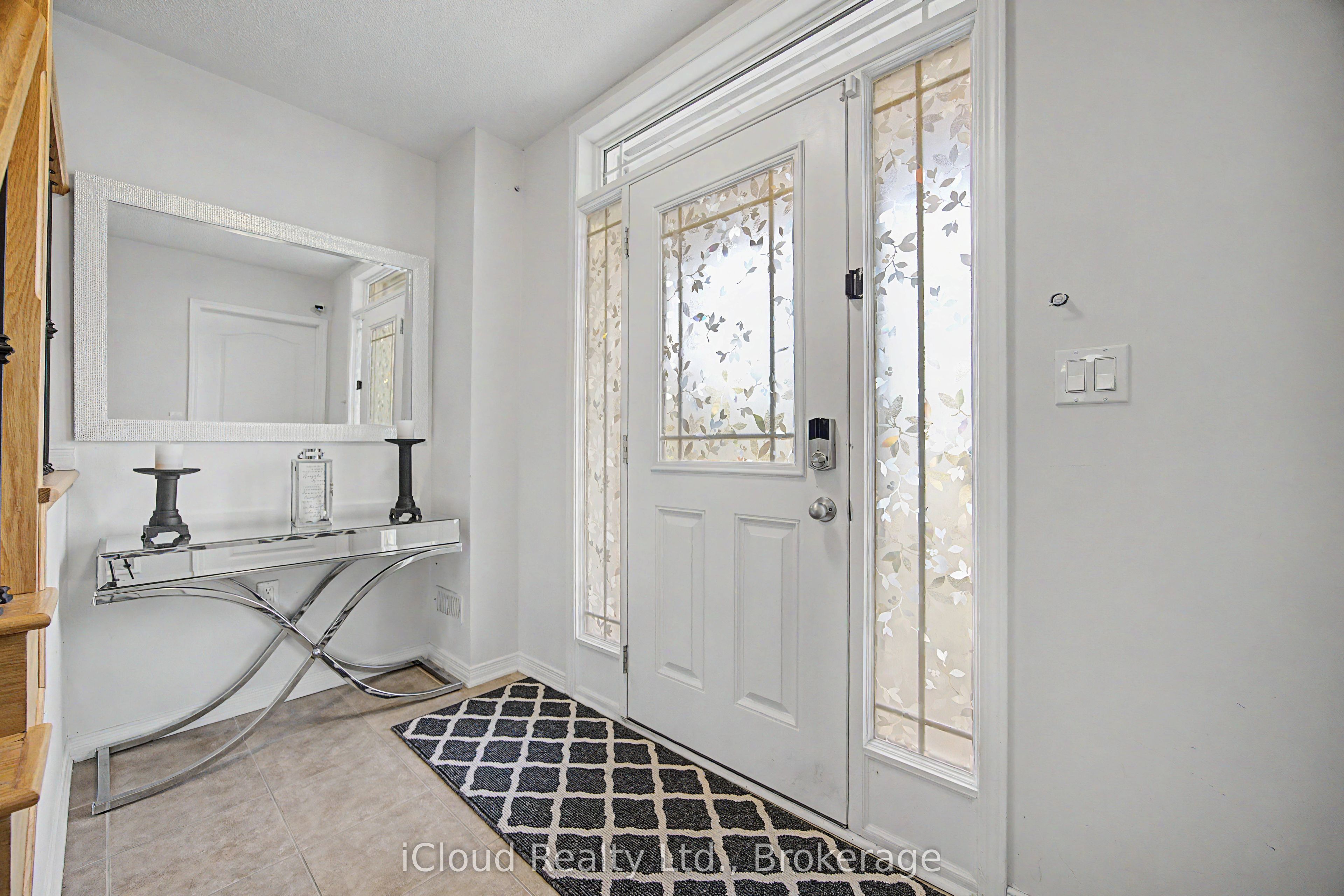 12478 Kennedy Road Property Photo 3