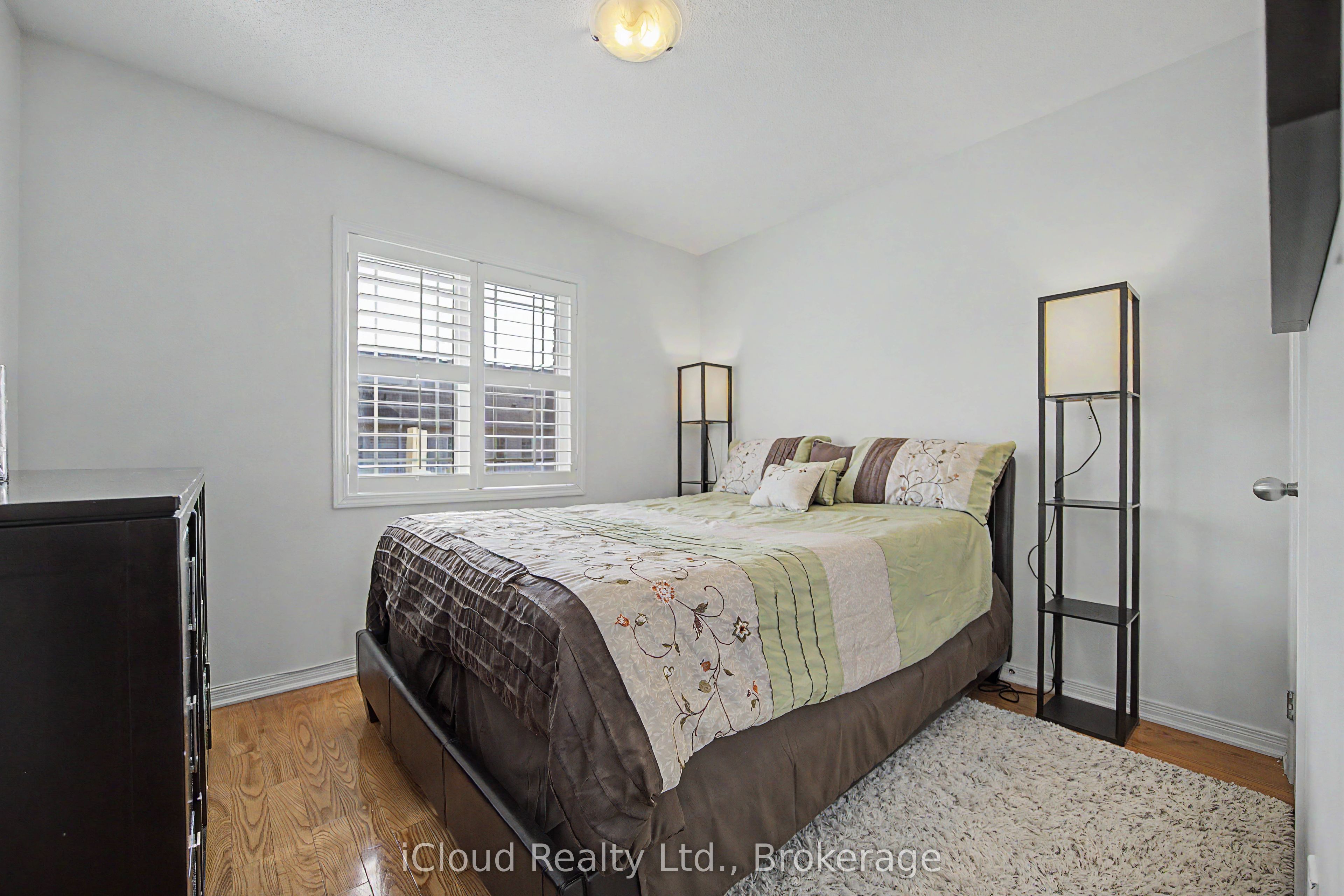 12478 Kennedy Road Property Photo 14