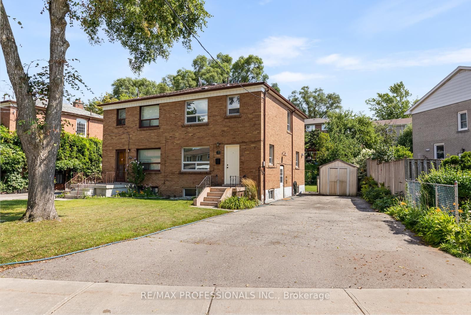 21 Brendwin Road Property Photo 1