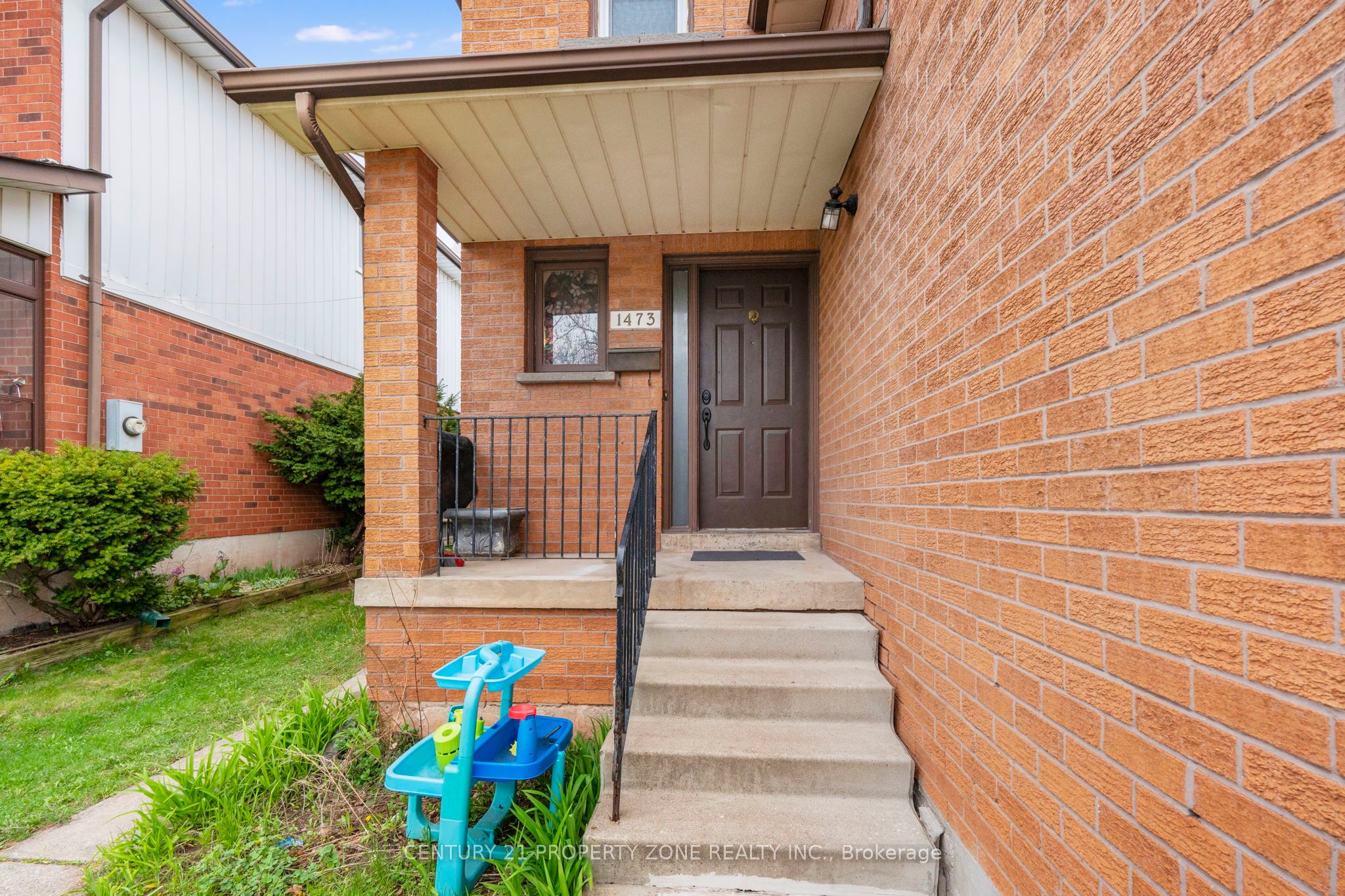 1473 Elm Road Property Photo 4
