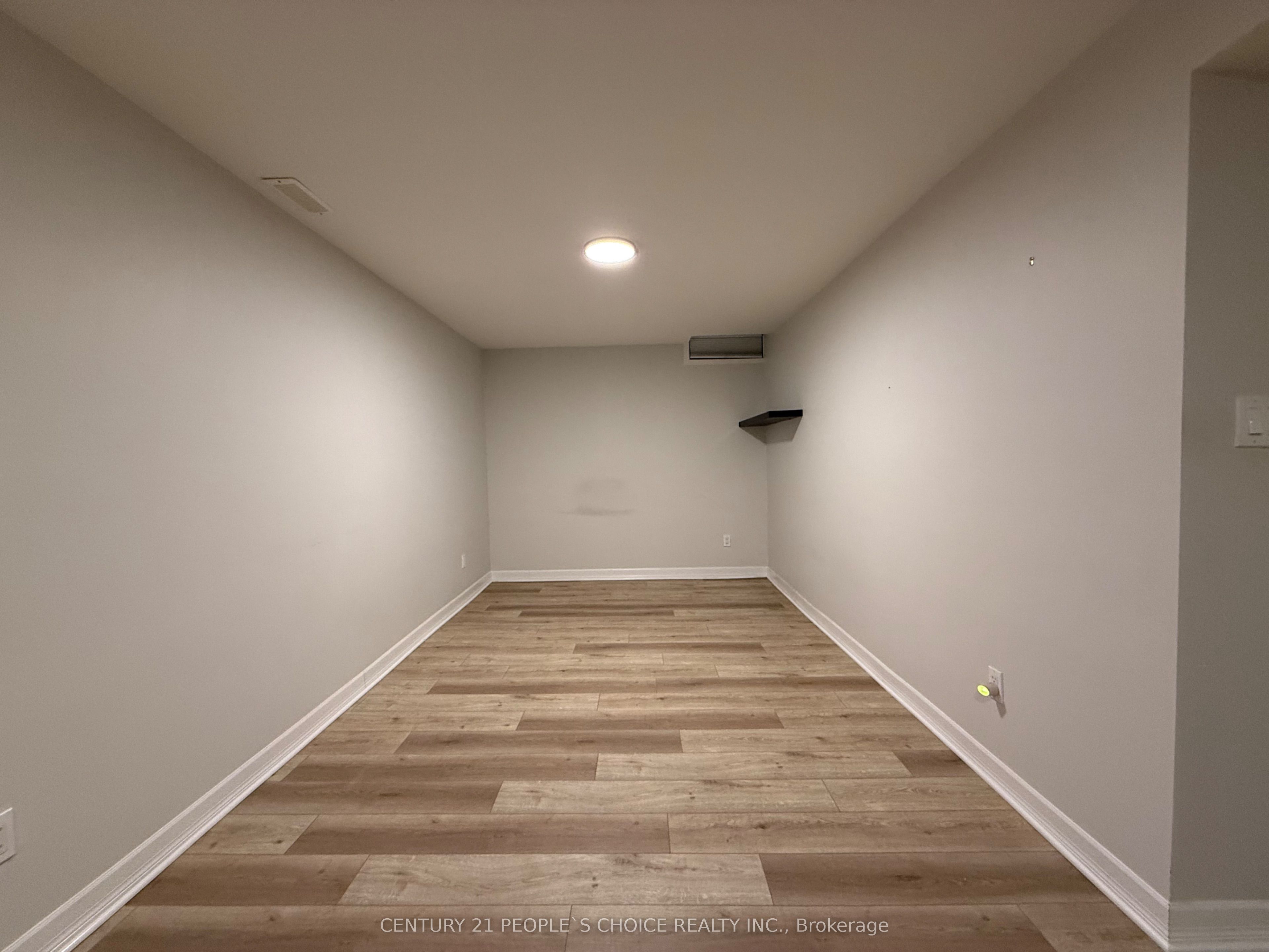 2906 Peacock Drive Bsmt Property Photo 19