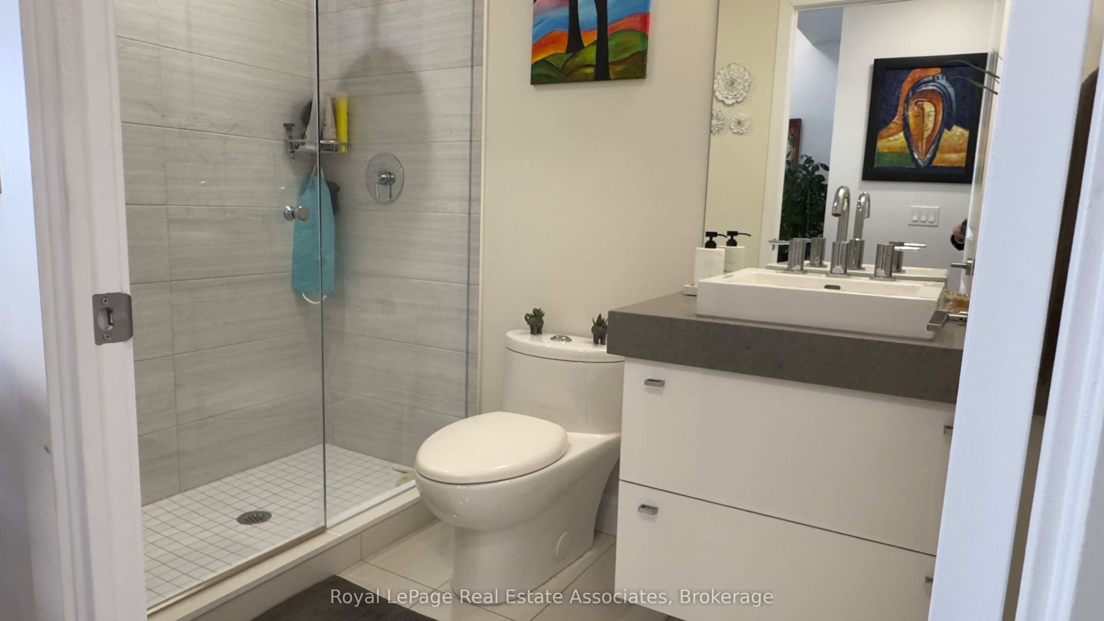 33 Shore Breeze Drive 3010 Property Photo 12