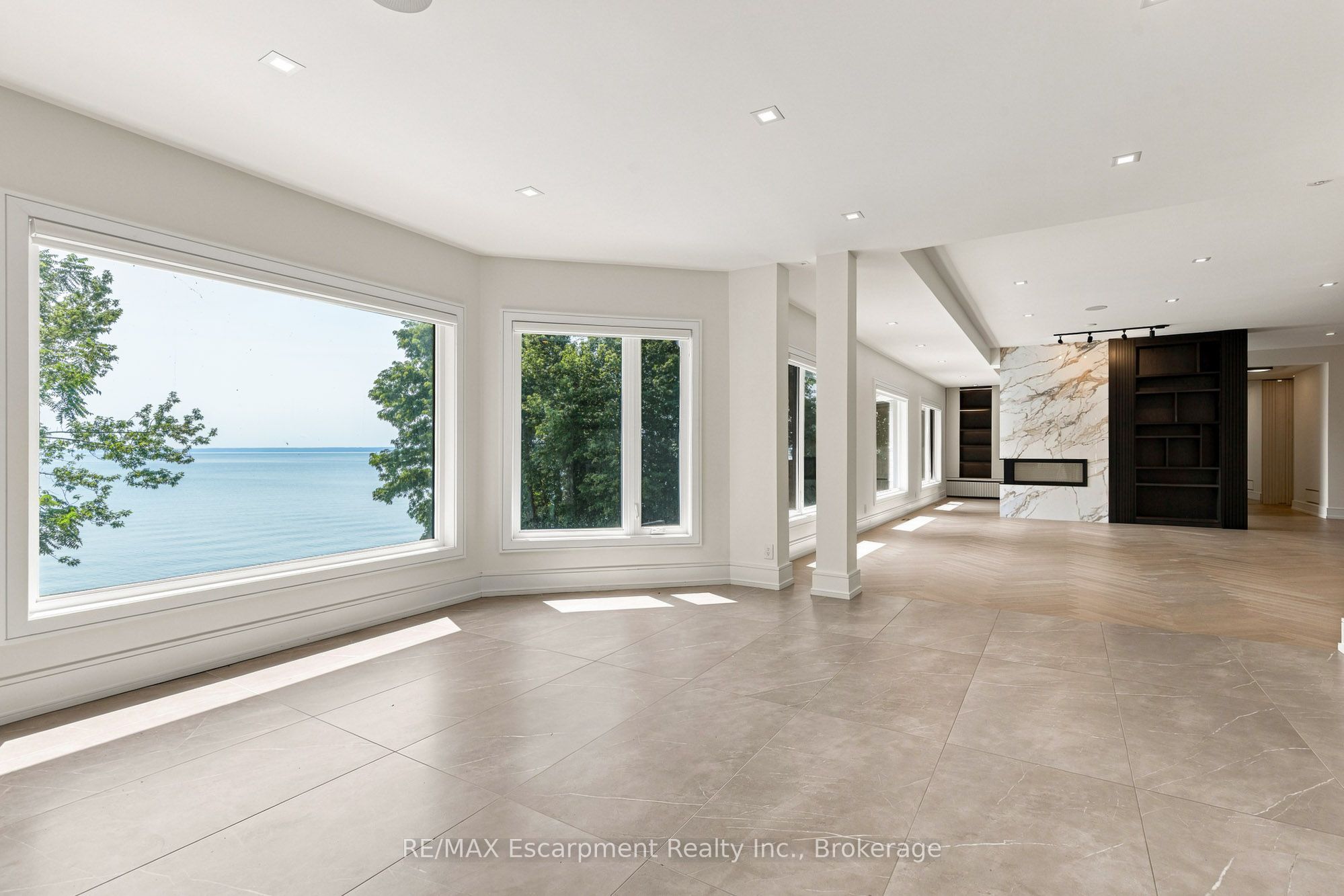 100 Appleby Place Property Photo 12