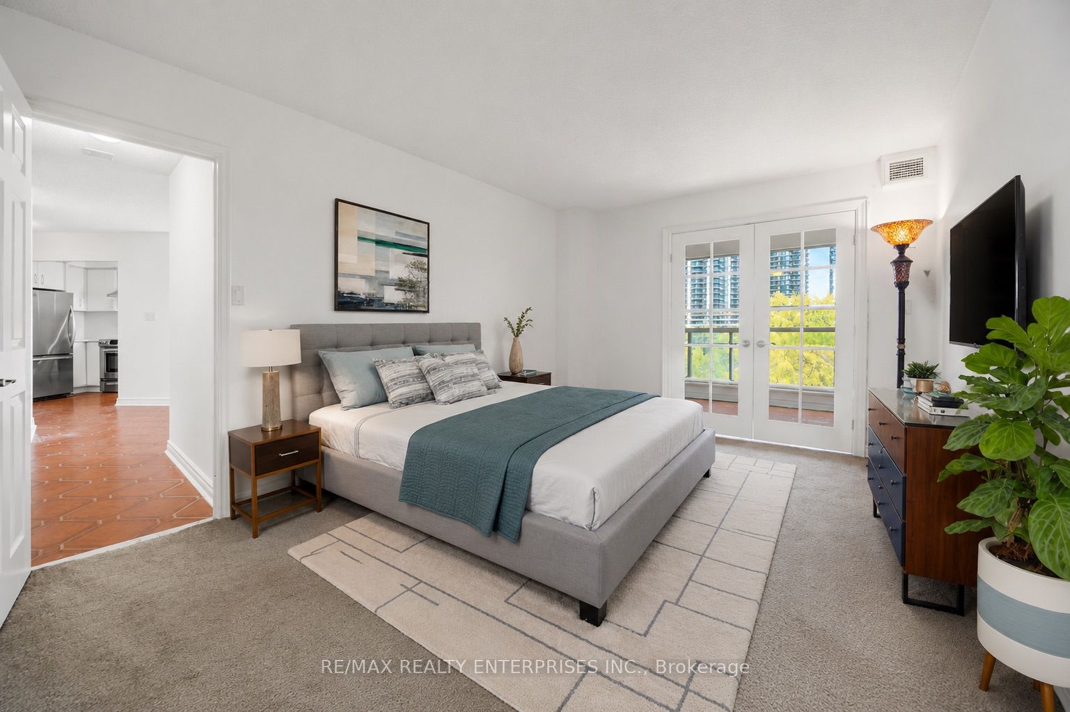 2261 Lake Shore Boulevard W 607 Property Photo 11