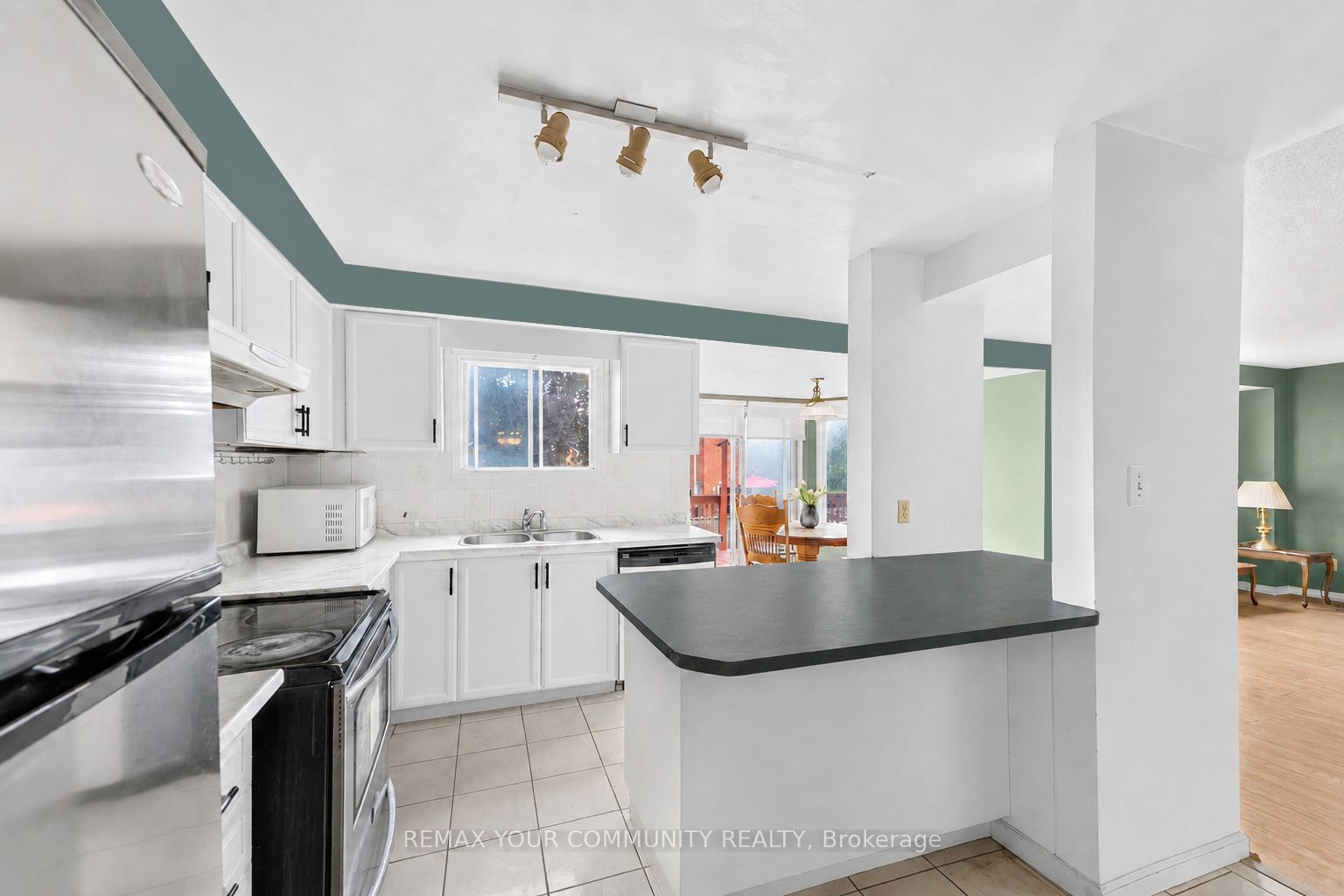 74 Richvale Drive Property Photo 11
