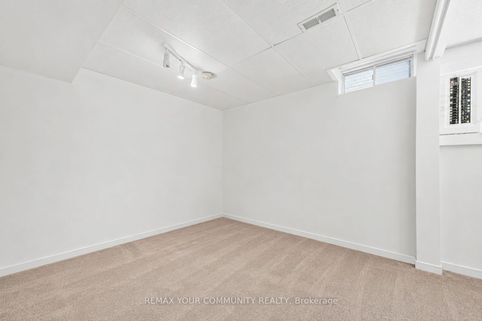 74 Richvale Drive Property Photo 24