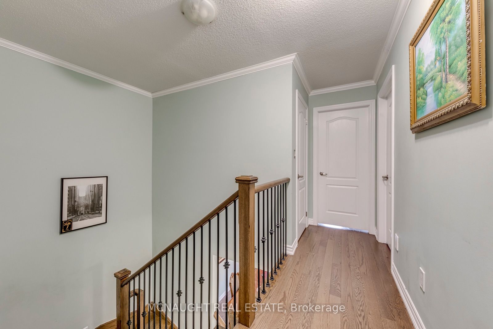 78 Folgate Crescent Property Photo 28