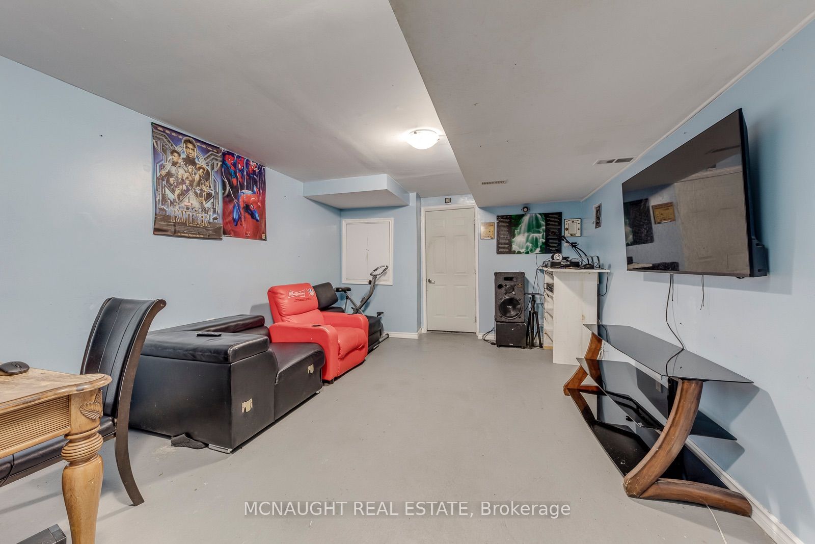 78 Folgate Crescent Property Photo 41