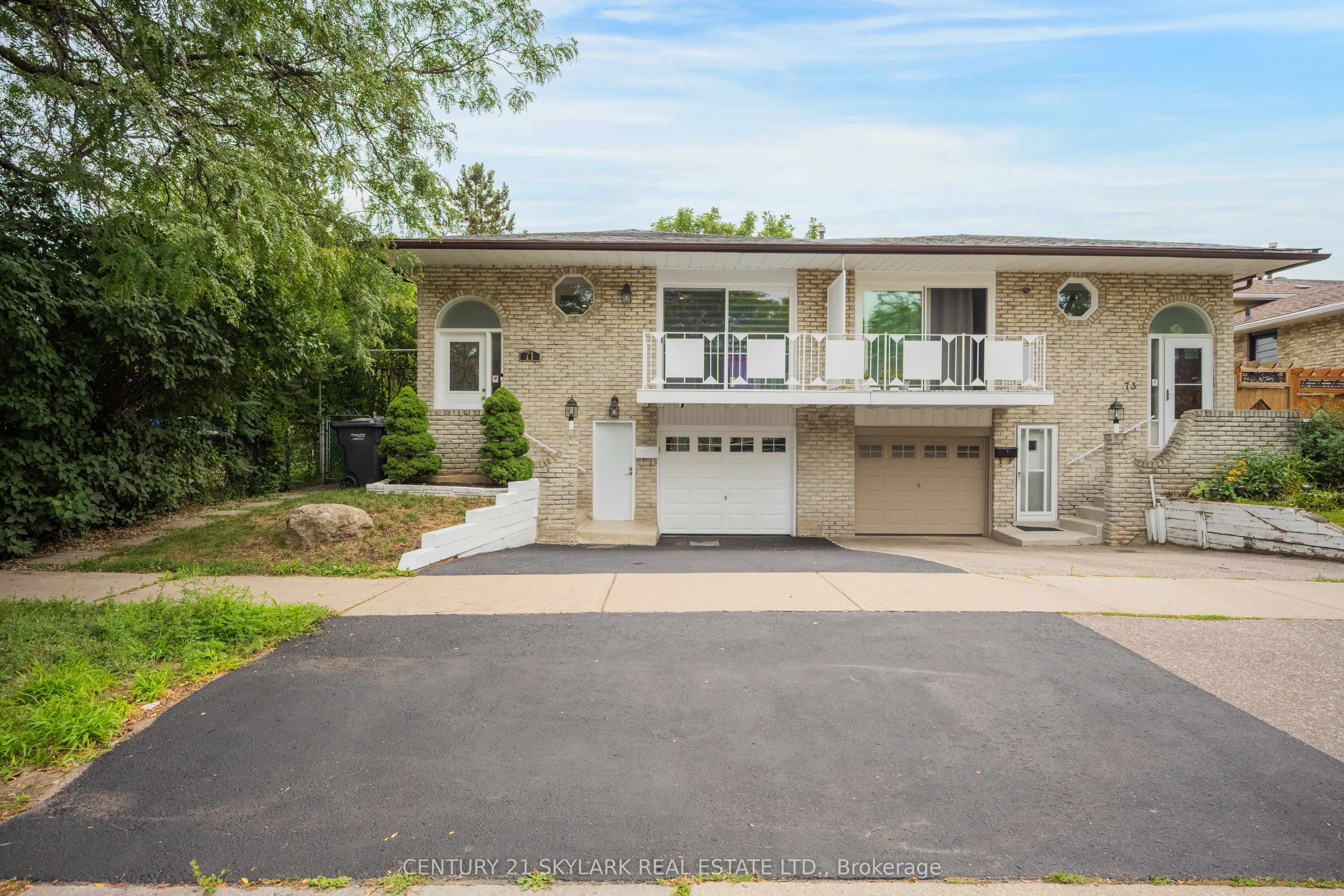 71 Abell Drive S Property Photo 1