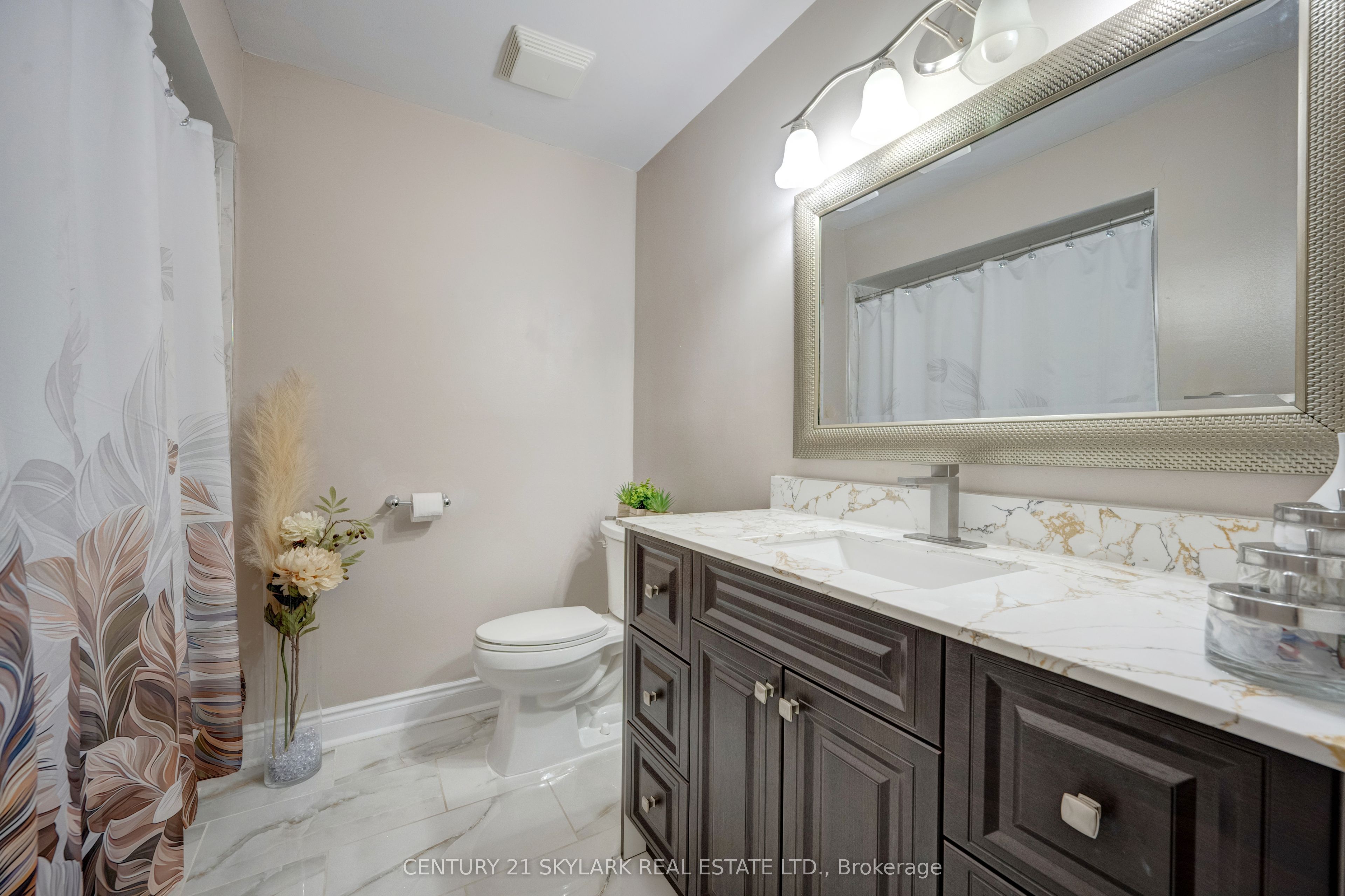 71 Abell Drive S Property Photo 13