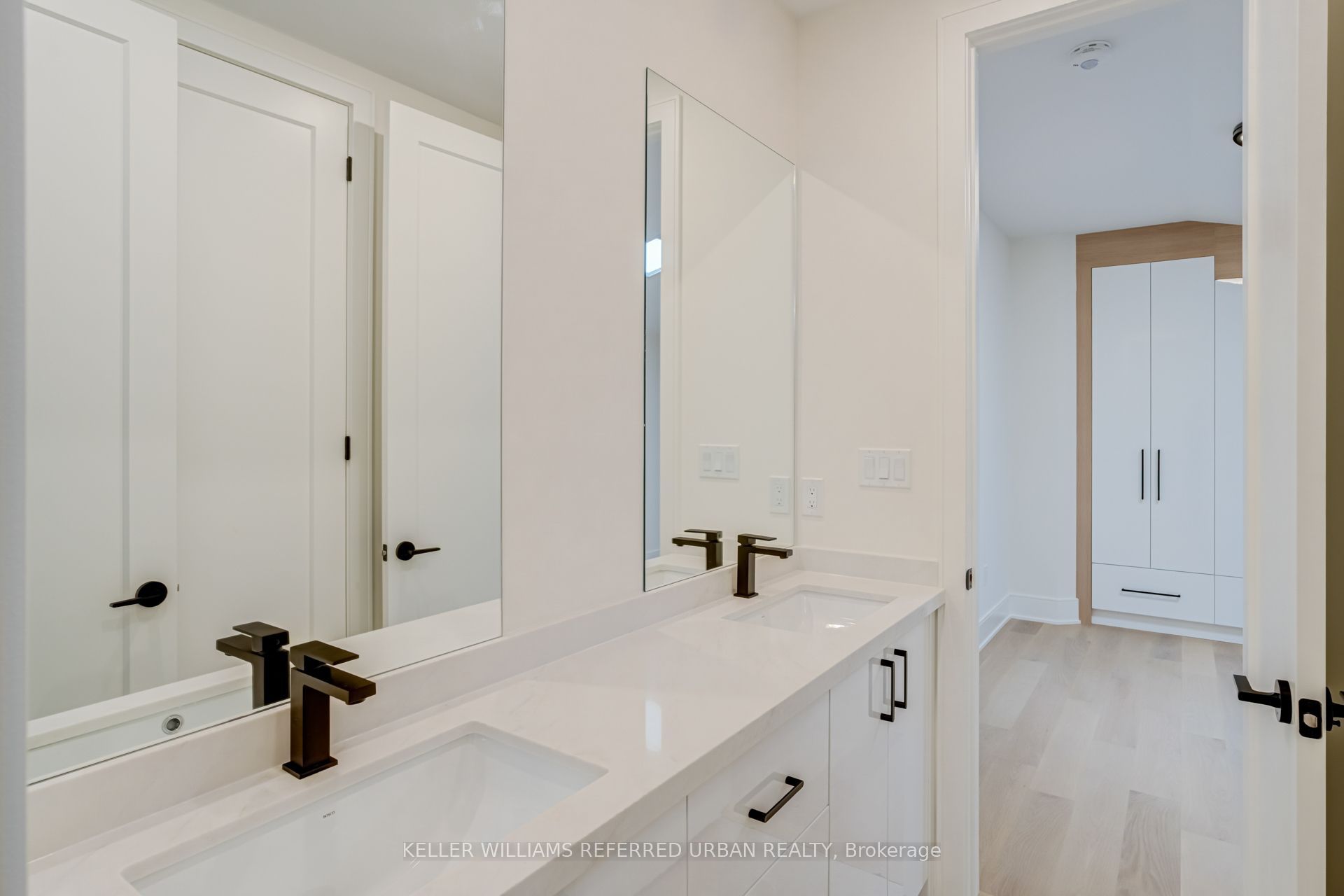 37 Wesley Avenue Property Photo 31