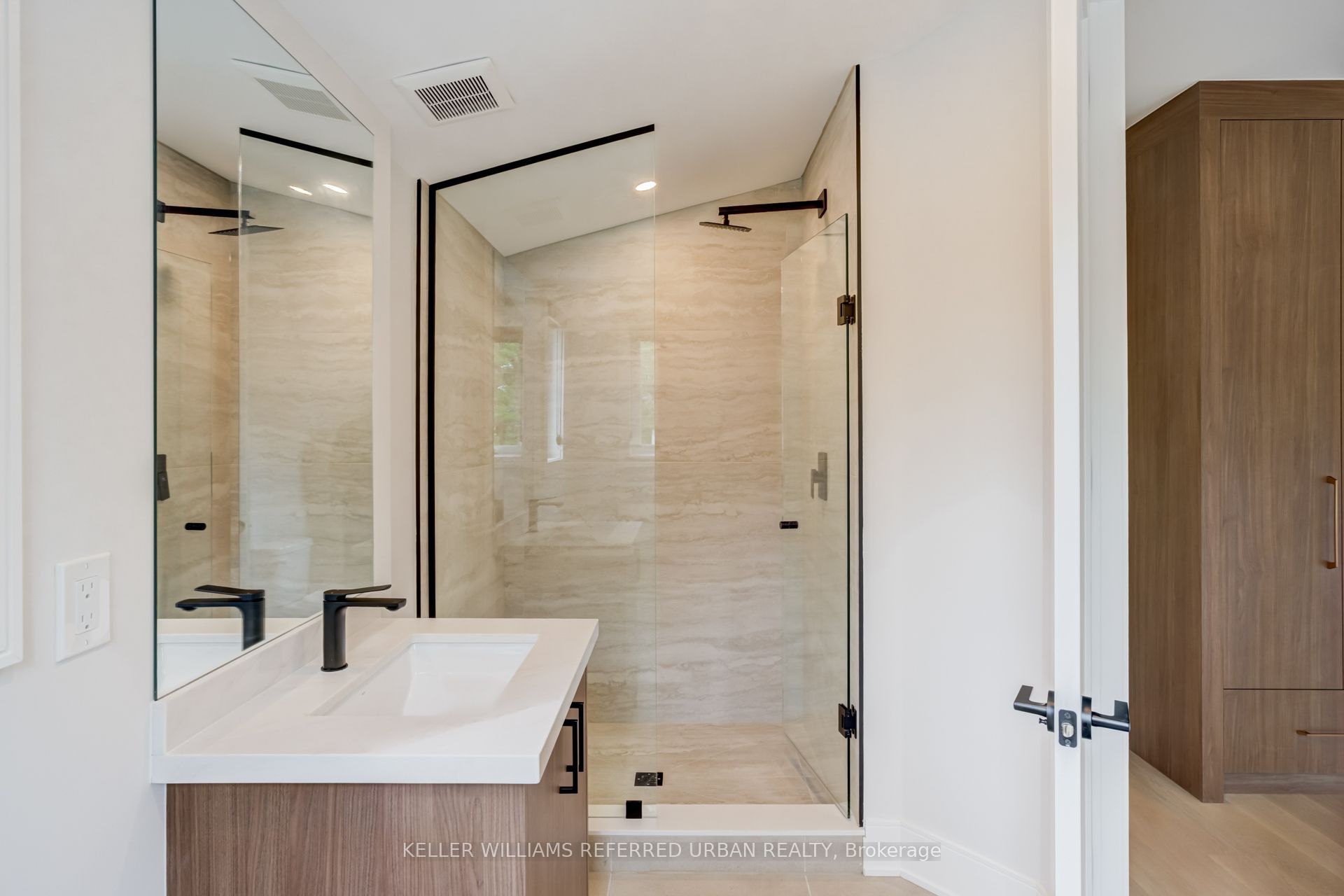 37 Wesley Avenue Property Photo 40