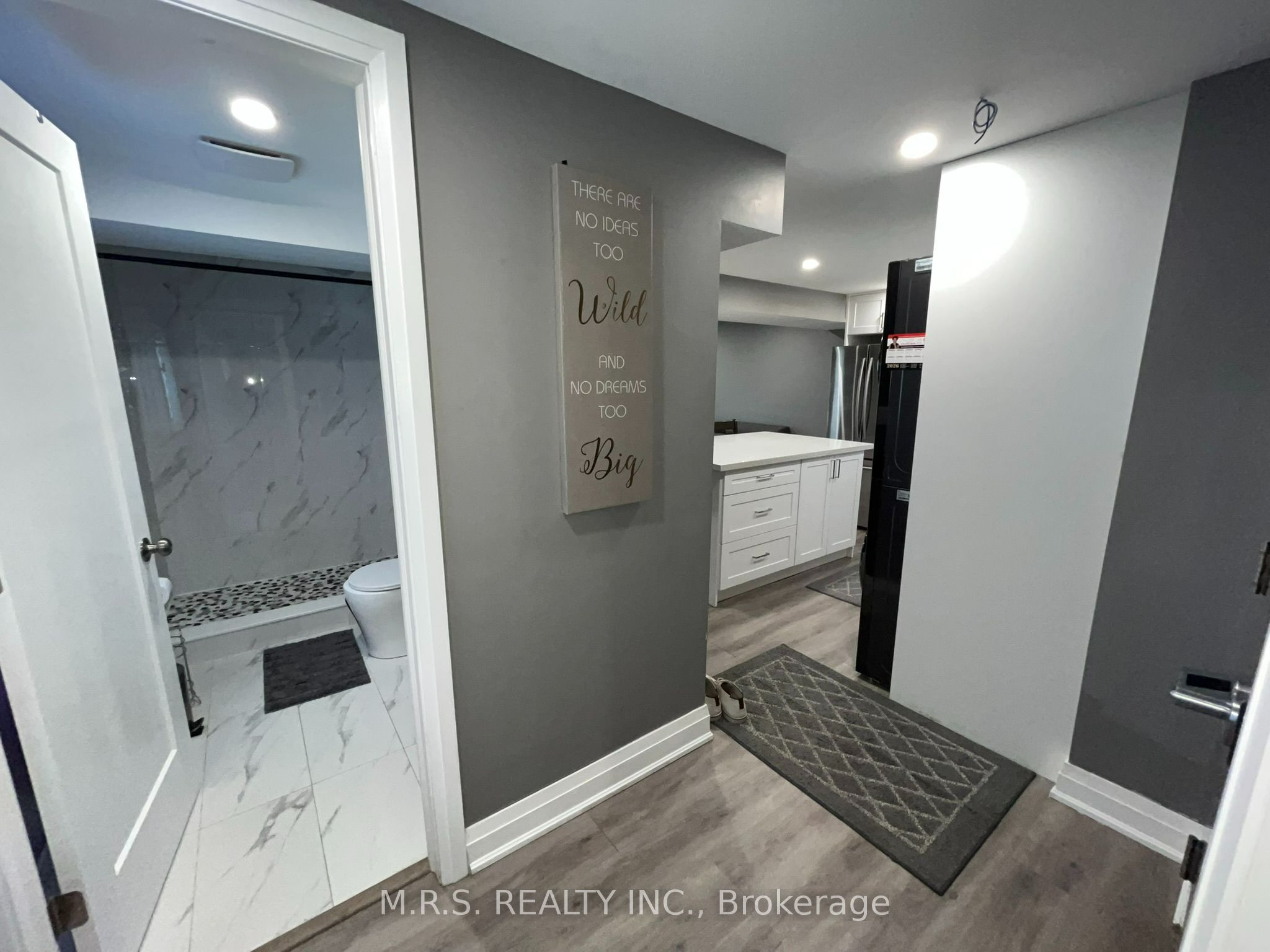 26 Hillcrest Avenue 2 Property Photo 3