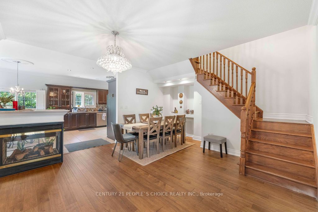 230 Paisley Boulevard W 40 Property Photo 17