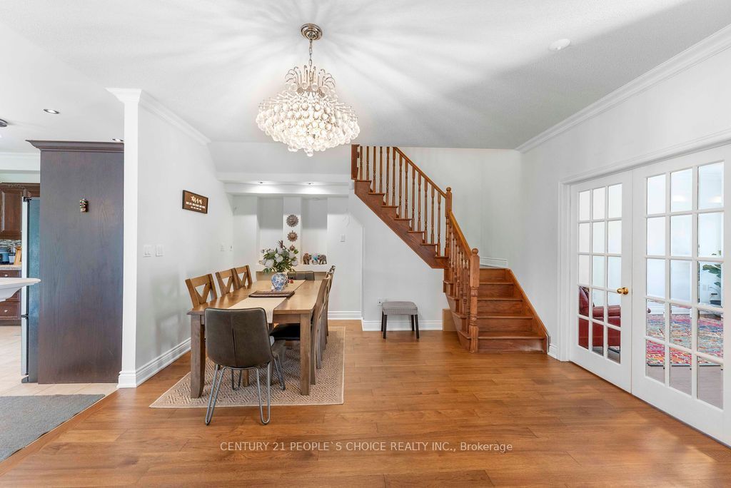230 Paisley Boulevard W 40 Property Photo 22