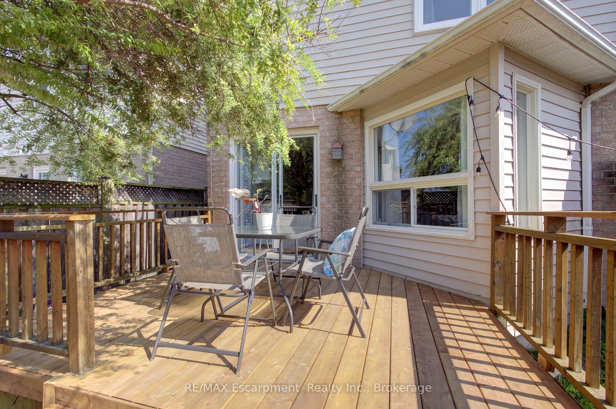 5143 Lampman Avenue Property Photo 43