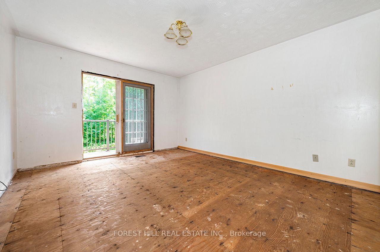 8300 Macarthur Drive Property Photo 24