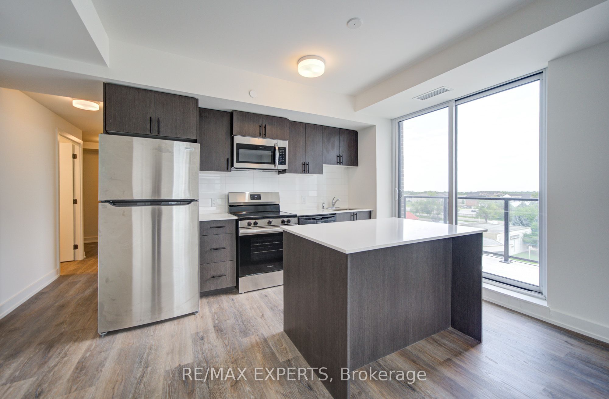 2475 Old Bronte Road 507 Property Photo 1
