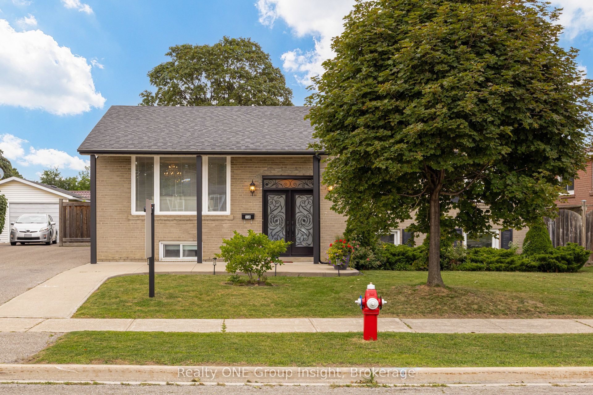 150 Avondale Boulevard Property Photo 1