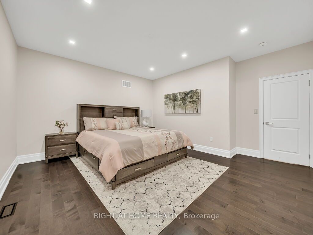 12 Hackwood Heights Property Photo 33