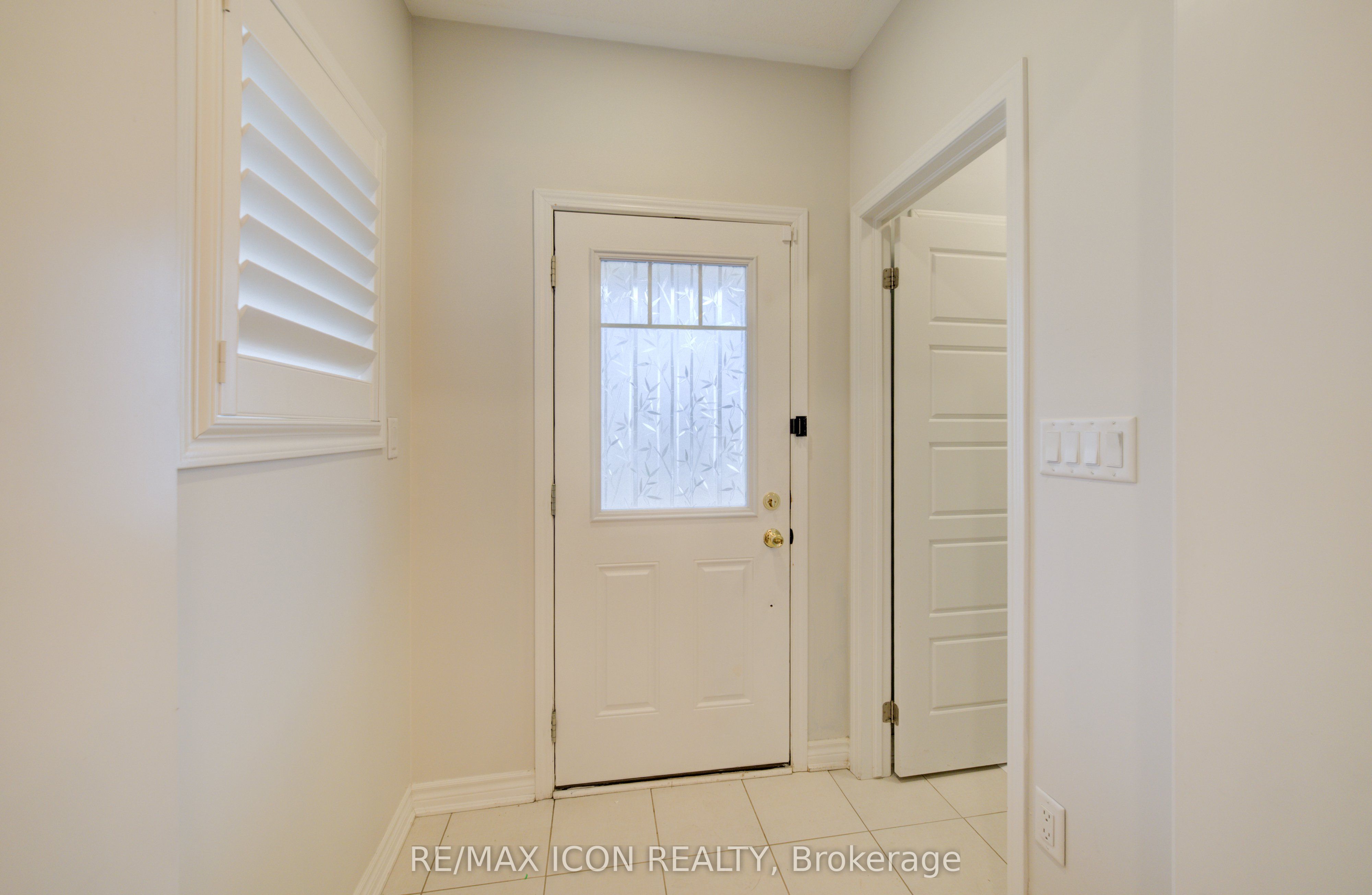 302 Jean Landing Property Photo 18