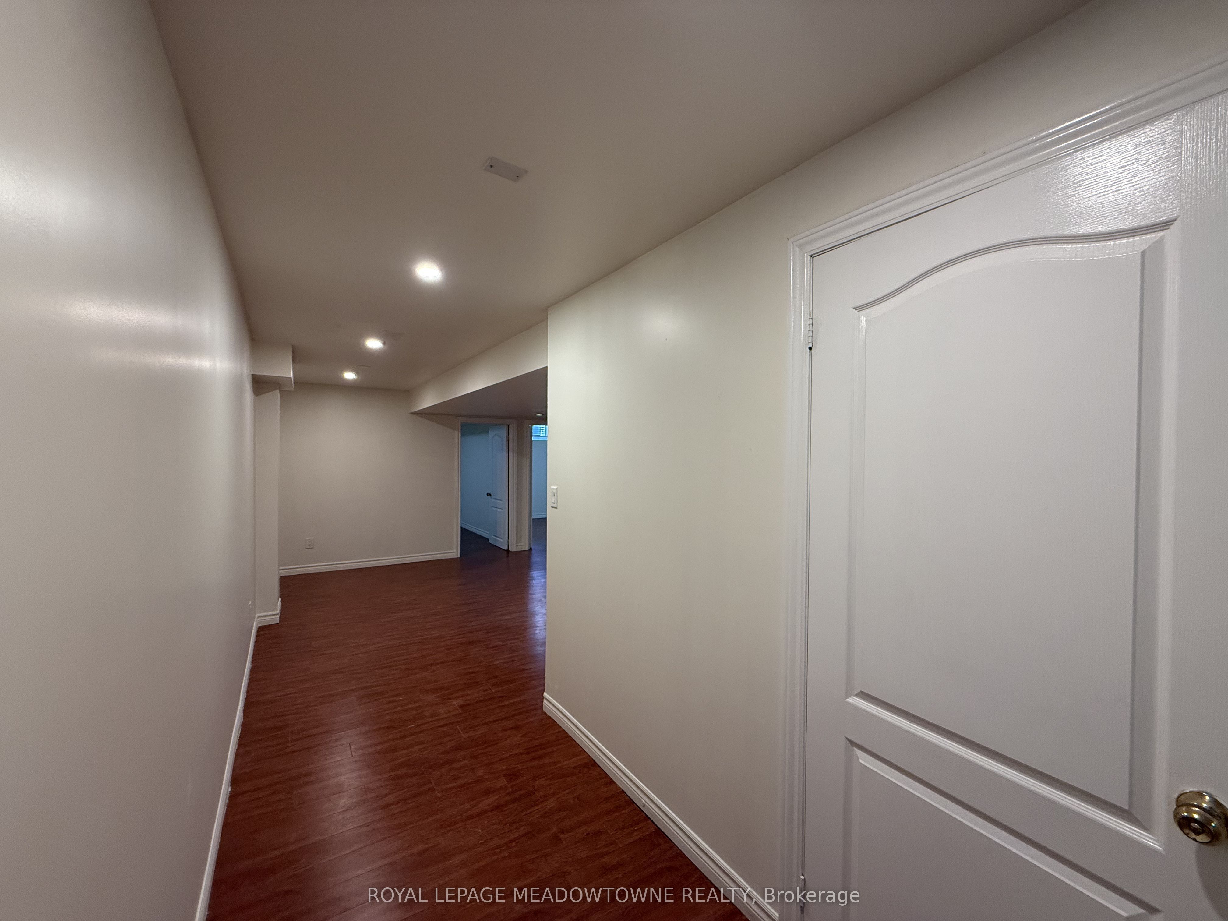 45 Bleasdale (lower) Avenue Property Photo 6