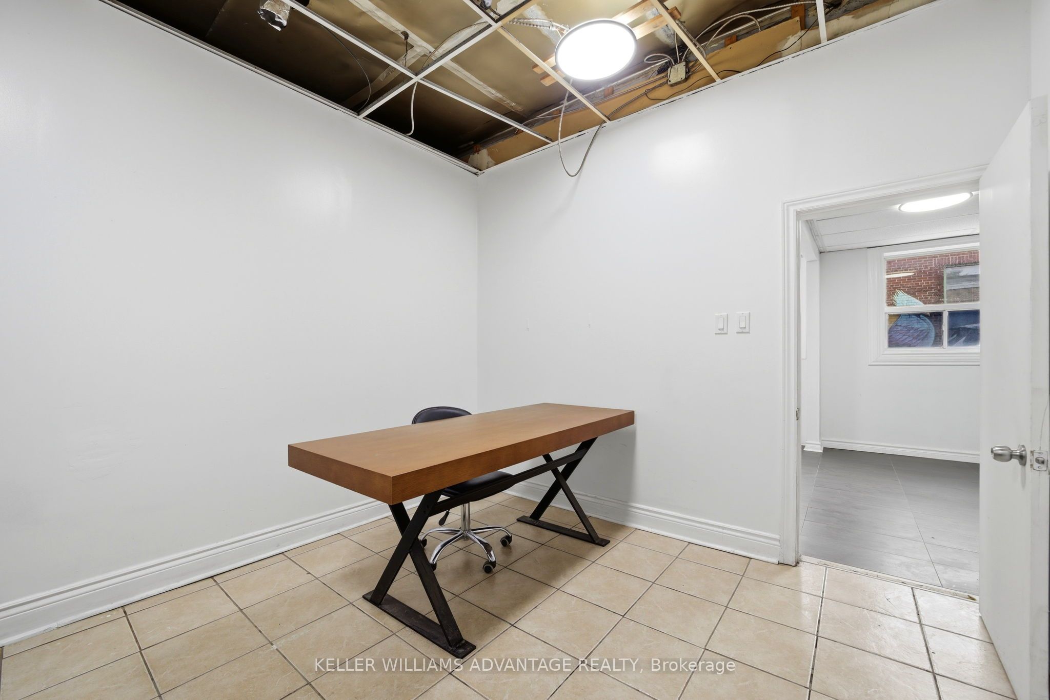 20 Jenet Avenue Property Photo 9