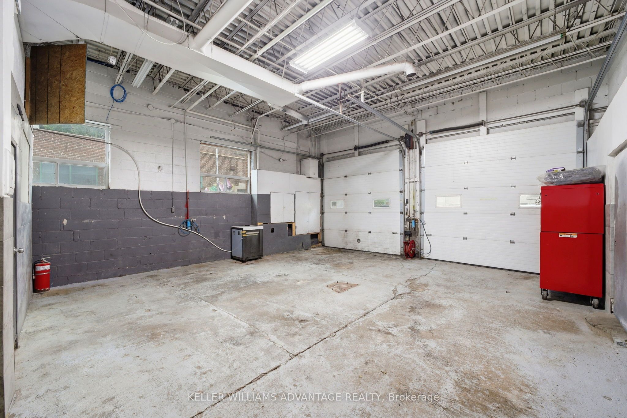 20 Jenet Avenue Property Photo 14