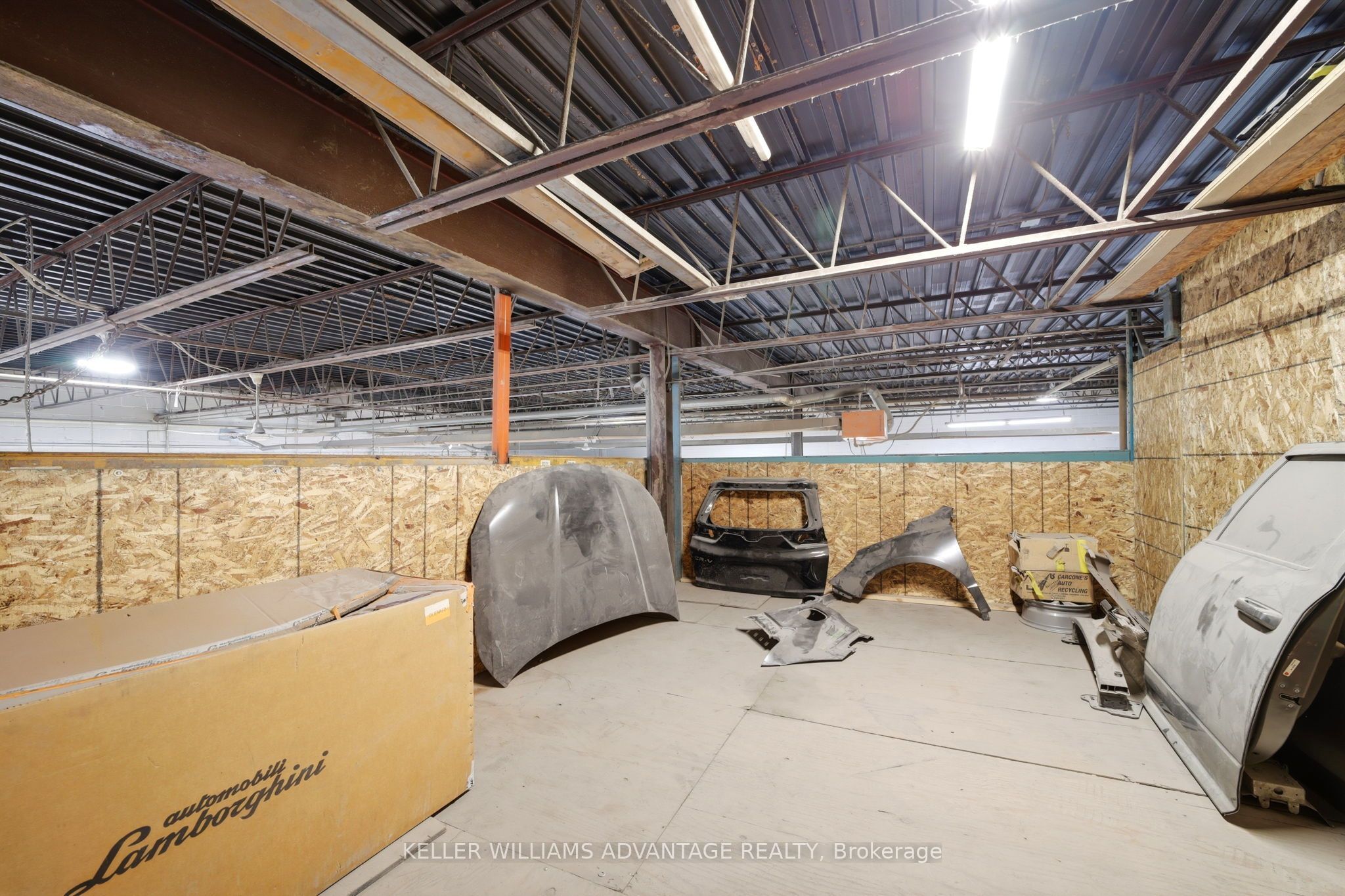 20 Jenet Avenue Property Photo 18