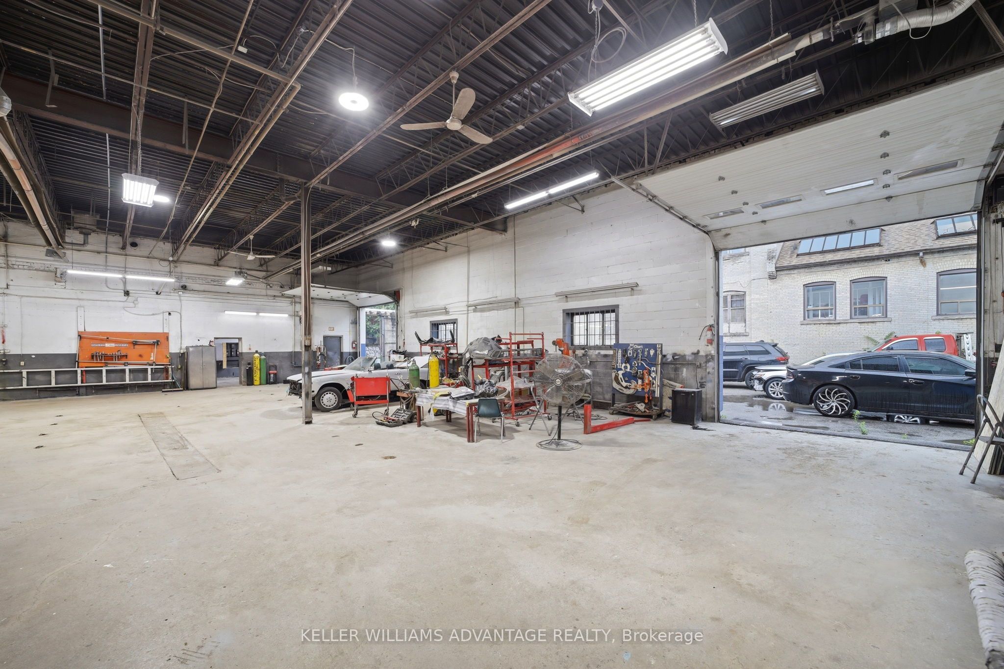 20 Jenet Avenue Property Photo 21