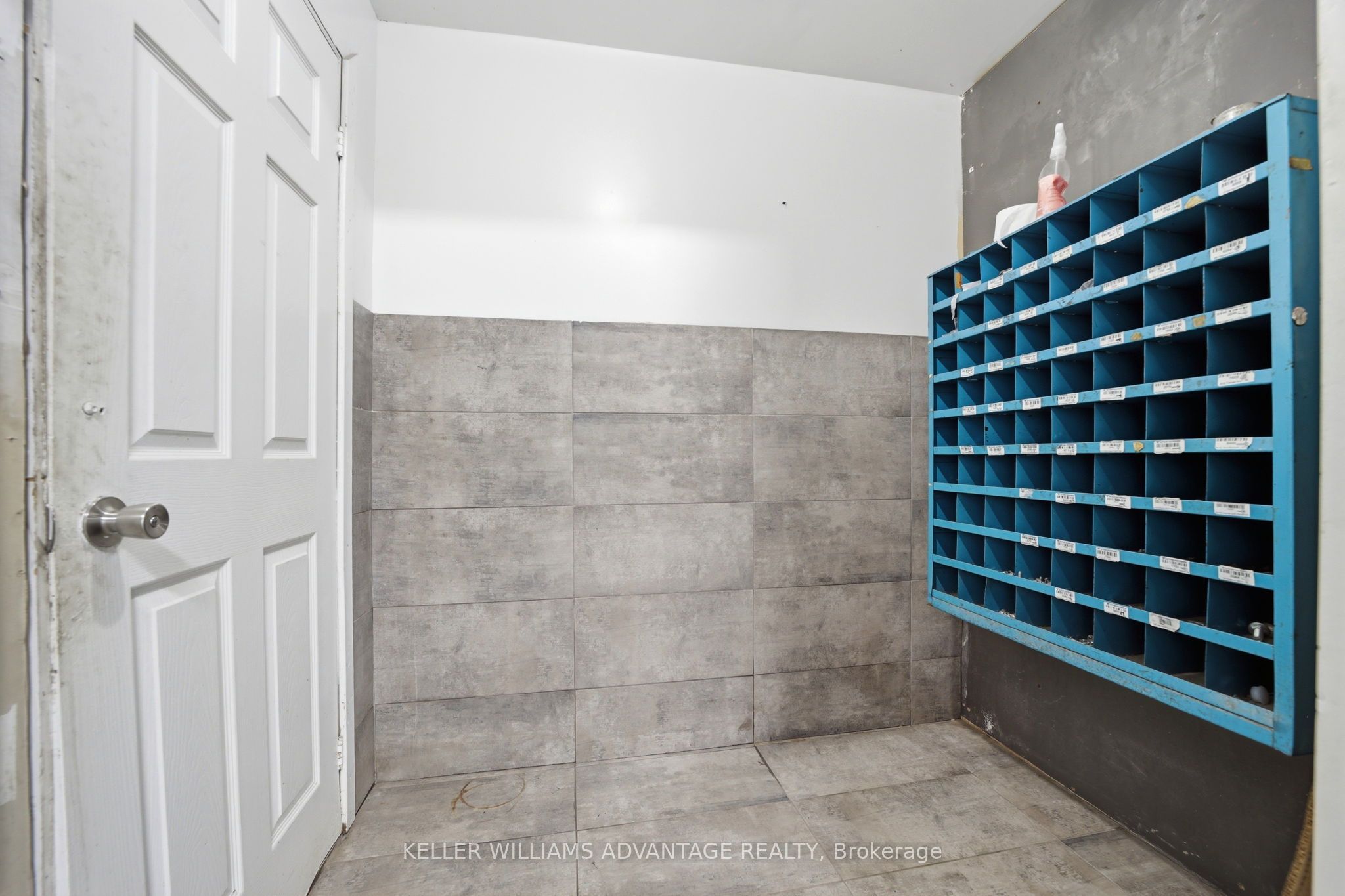 20 Jenet Avenue Property Photo 26