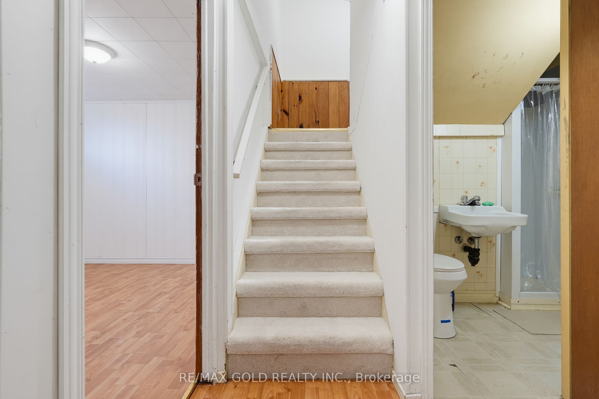 23 Pleasantview Avenue Property Photo 19